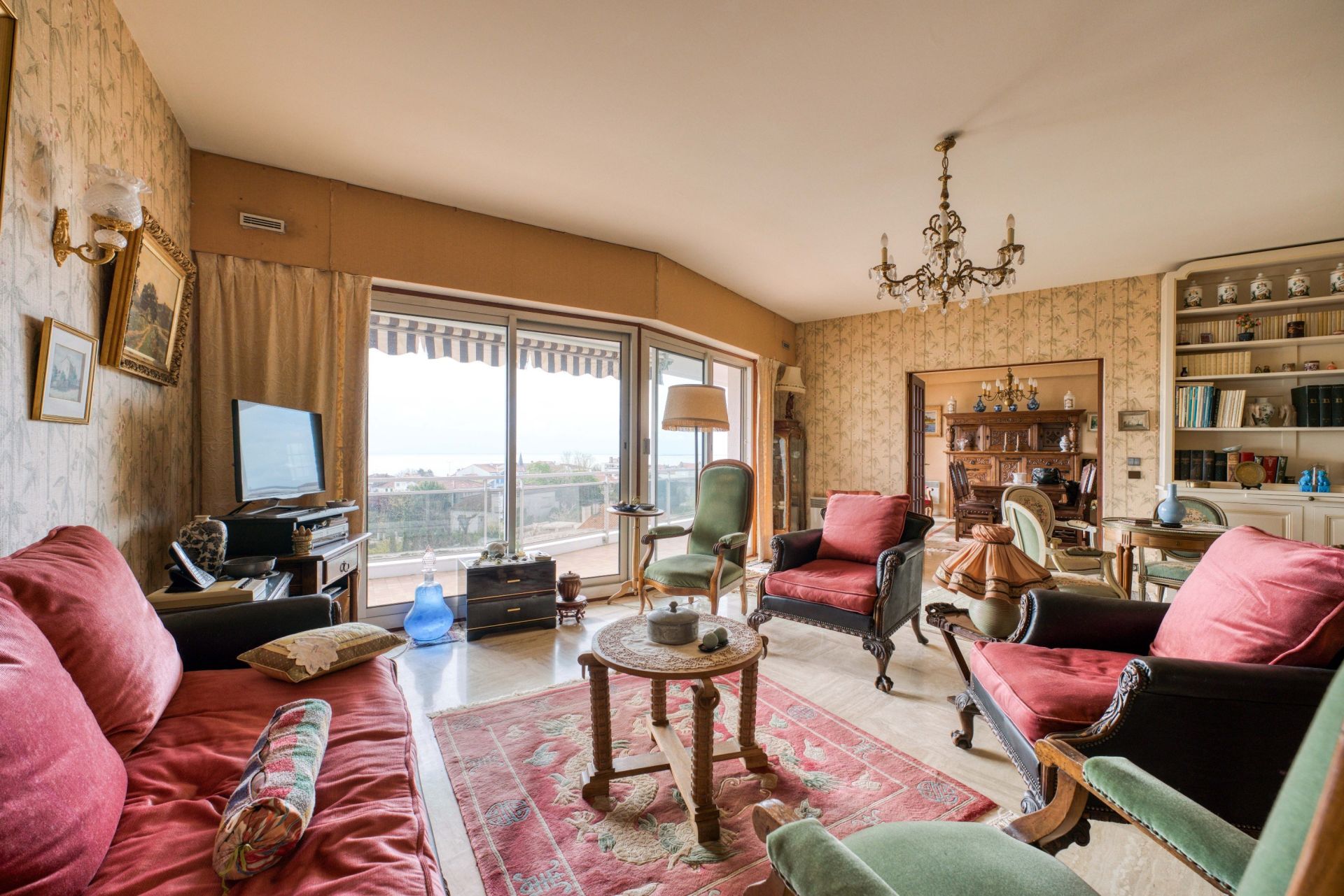 apartment 6 Rooms for sale on ROYAN (17200)