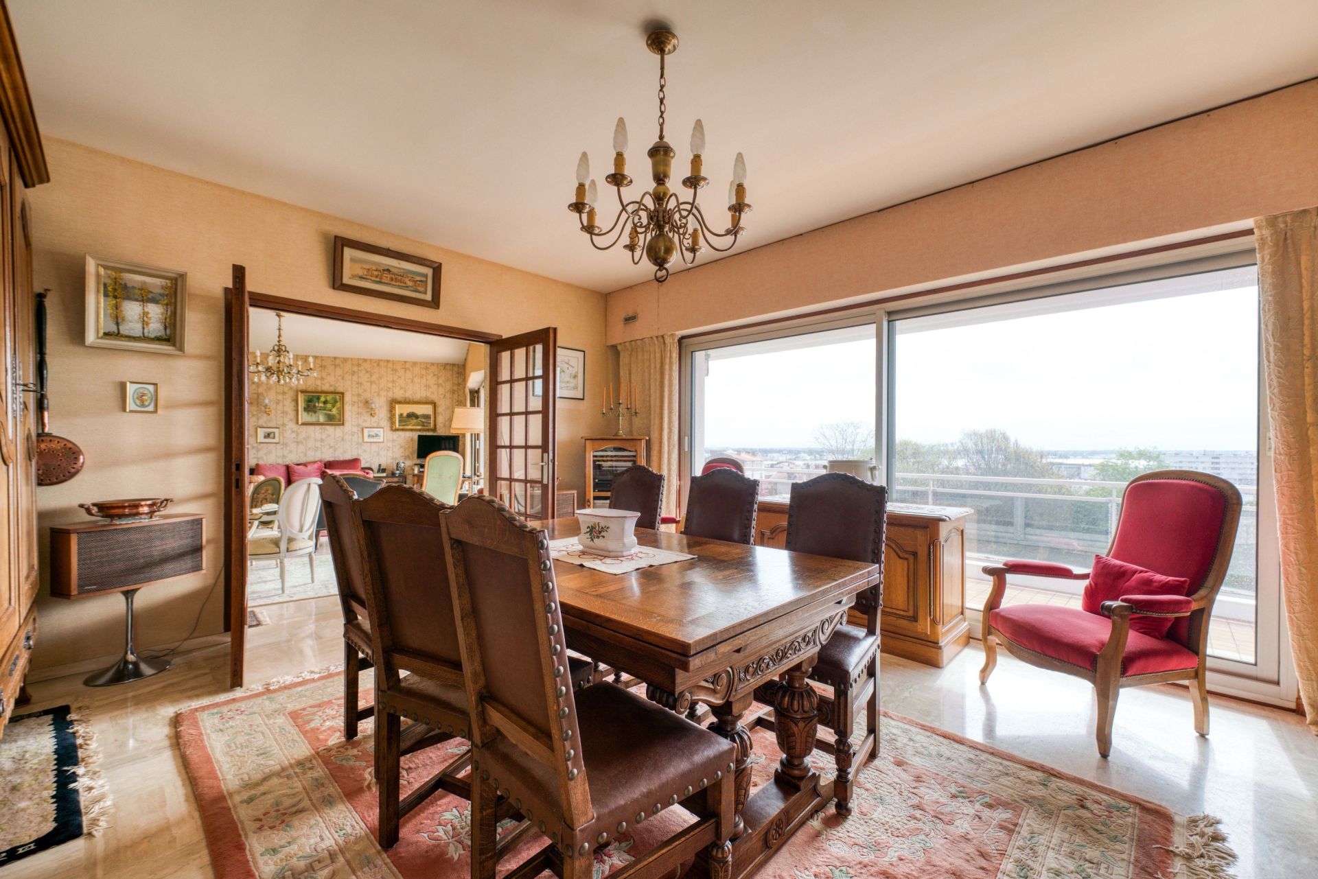 apartment 6 Rooms for sale on ROYAN (17200)