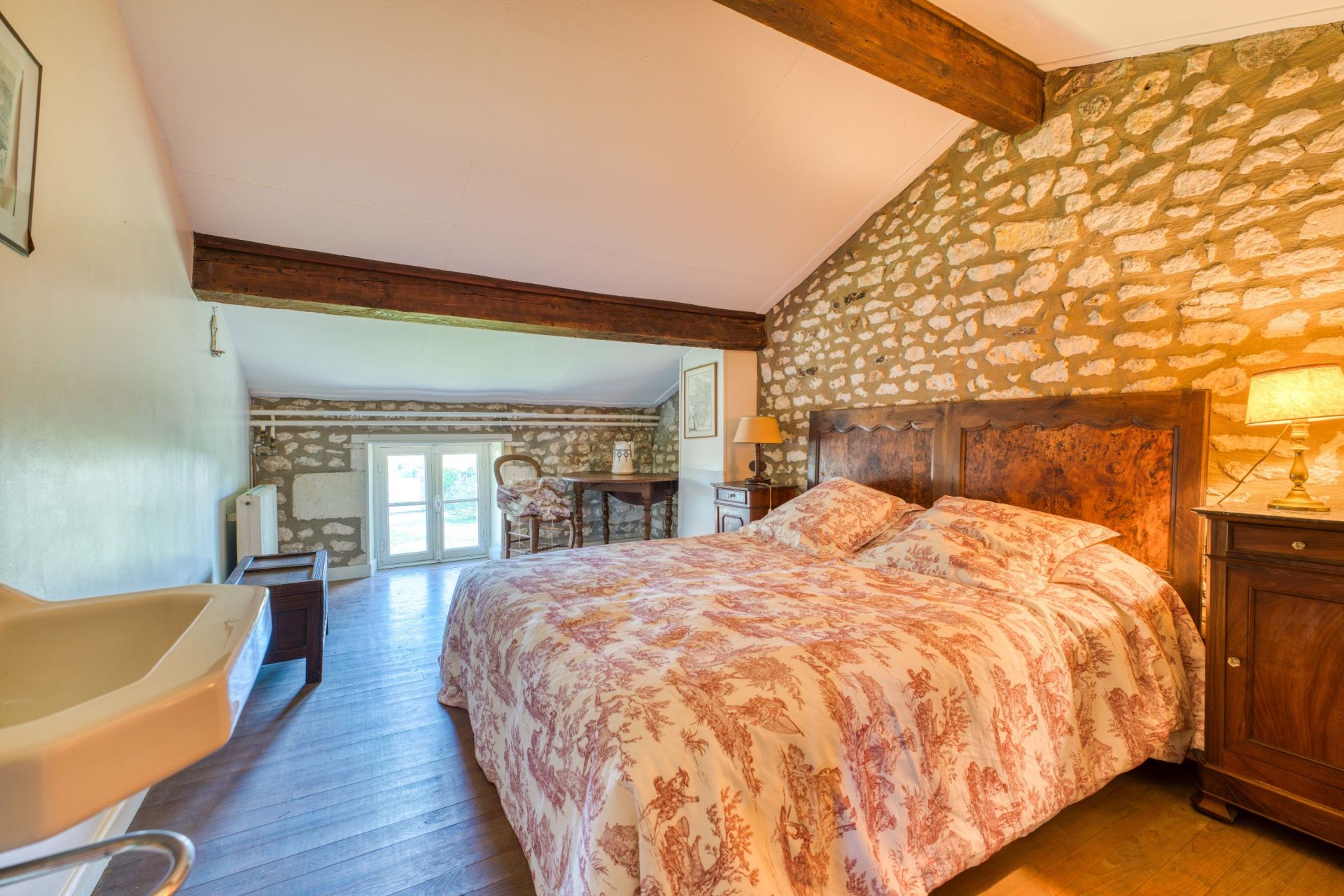 maison 11 Pièces en vente sur BREUILLET (17920)