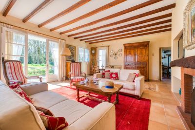 Vente Maison Breuillet 11&nbsp;Pièces 260&nbsp;m²