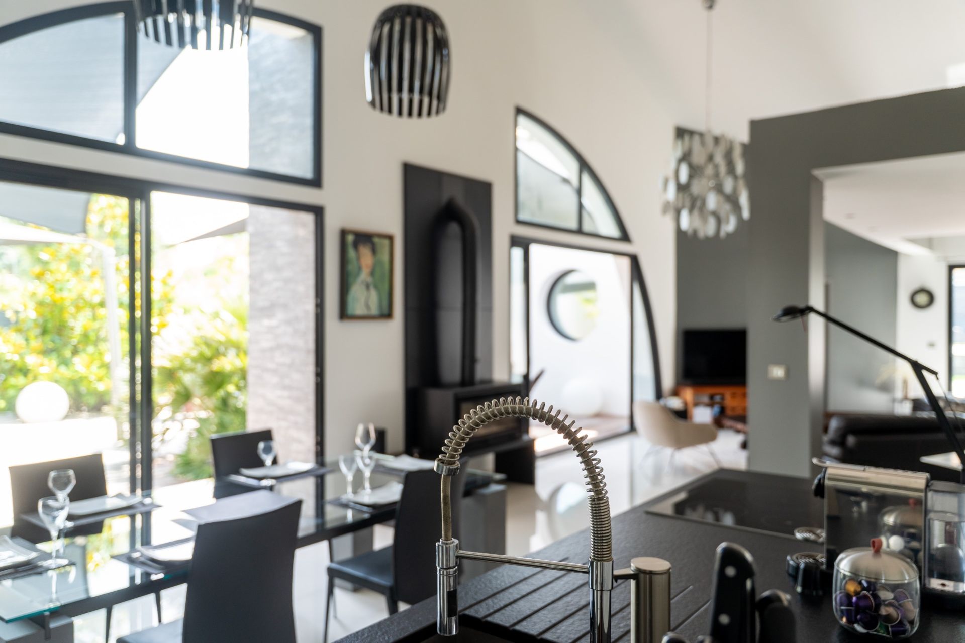 maison contemporaine 5 Pièces en vente sur PORT DES BARQUES (17730)