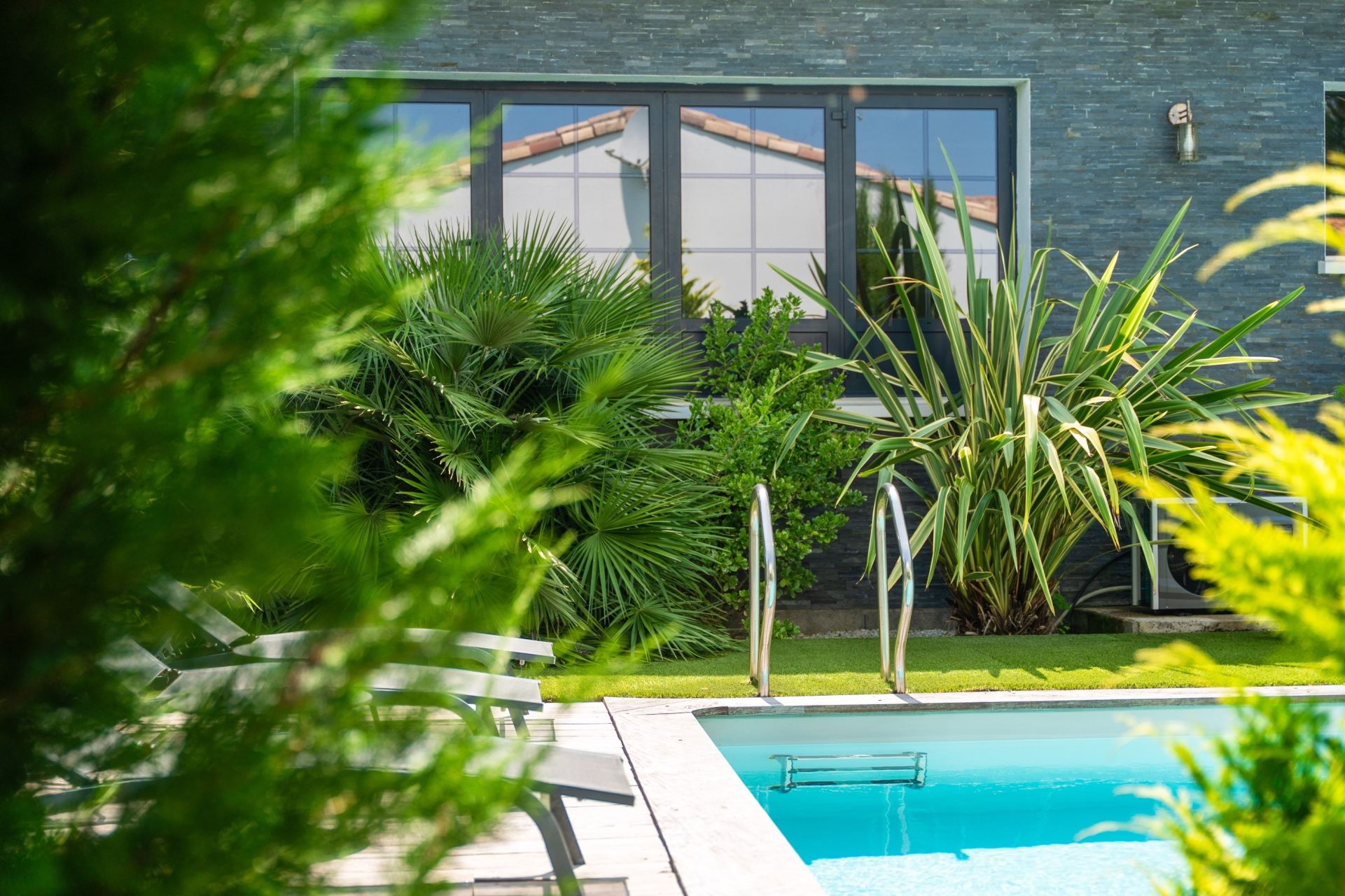 maison contemporaine 5 Pièces en vente sur PORT DES BARQUES (17730)