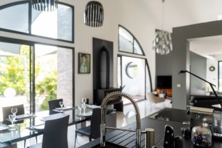 maison contemporaine 5 Pièces en vente sur PORT DES BARQUES (17730)