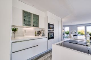apartment 6 Rooms for sale on ROYAN (17200)
