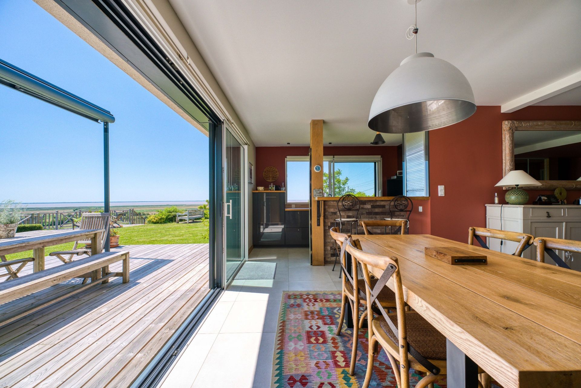 house 6 Rooms for sale on FLOIRAC (17120)