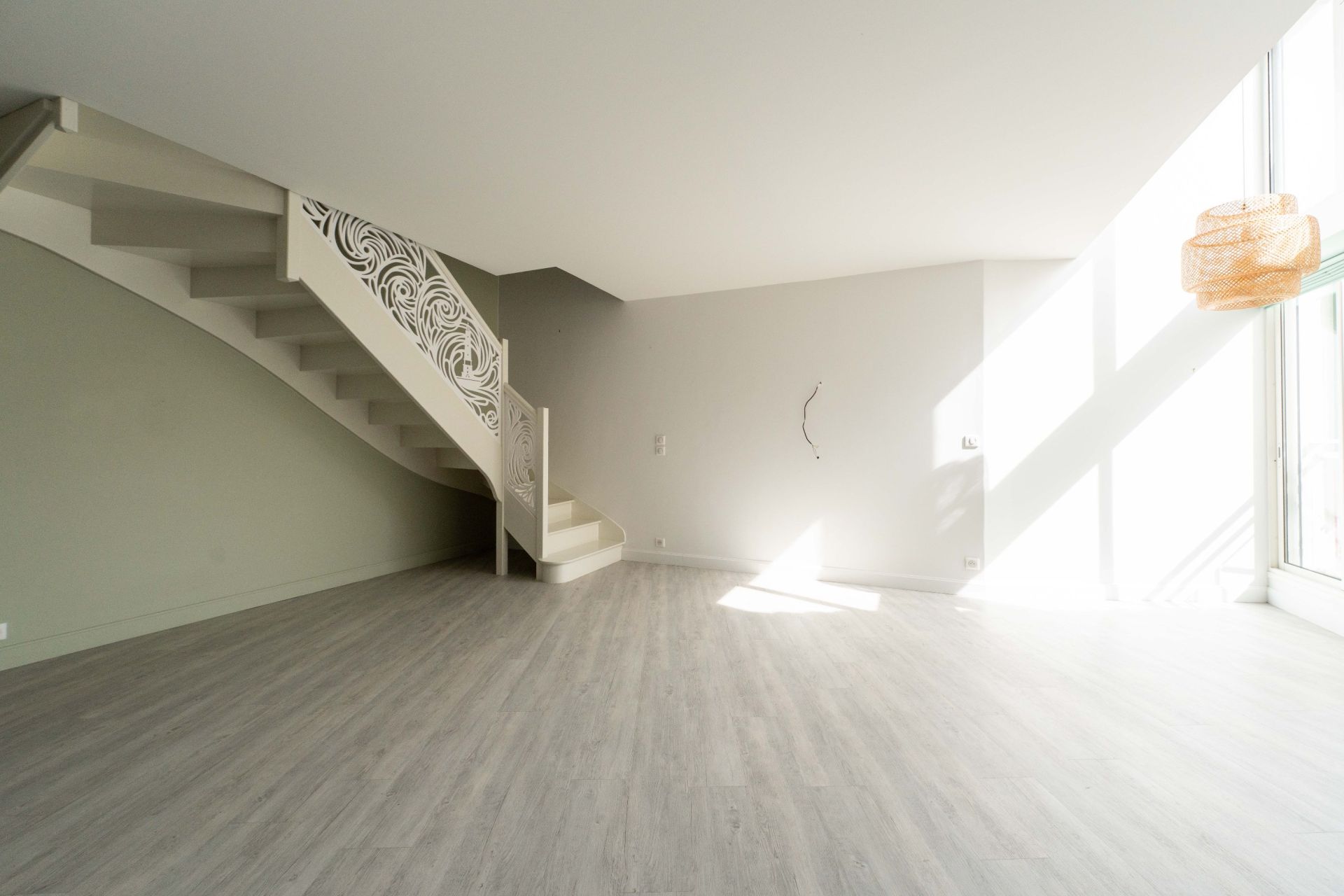 apartment 4 Rooms for sale on SAINTES (17100)