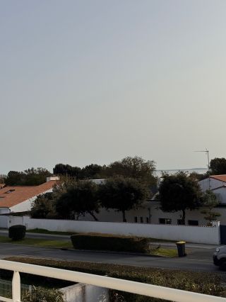 house 6 Rooms for sale on VAUX SUR MER (17640)