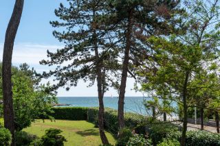 house 6 Rooms for sale on VAUX SUR MER (17640)