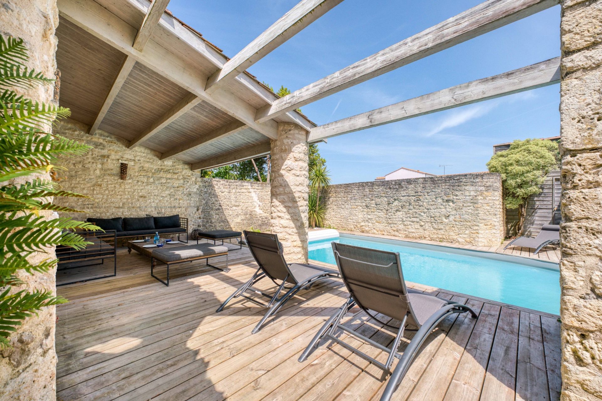 maison 7 Pièces en vente sur ST PIERRE D OLERON (17310)