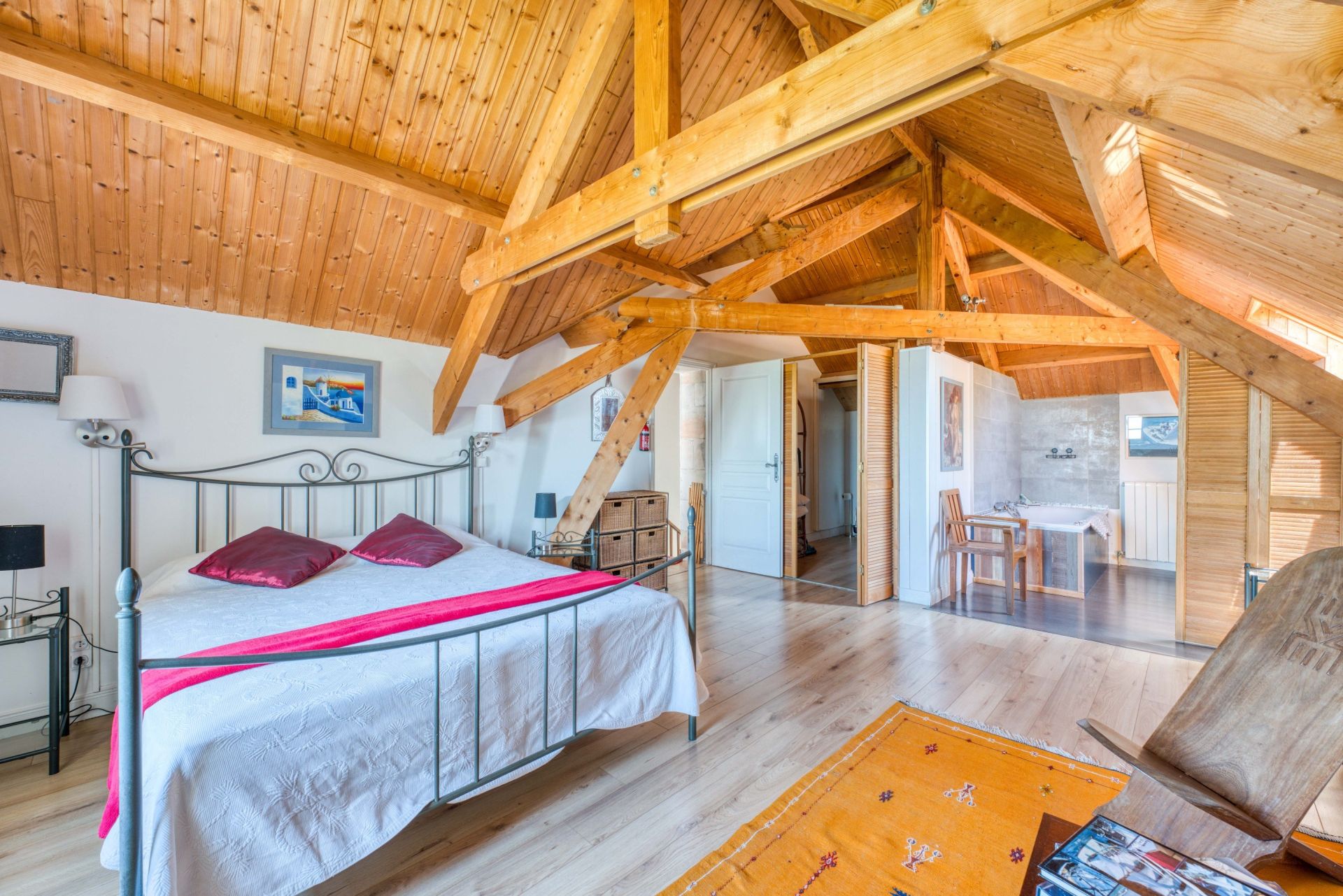 maison 10 Pièces en vente sur PORT DES BARQUES (17730)