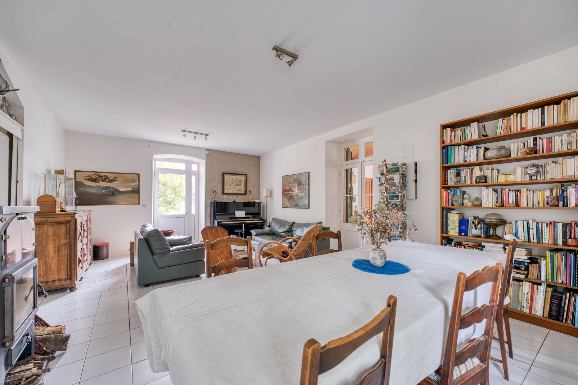 house 8 Rooms for sale on ST PIERRE D OLERON (17310)