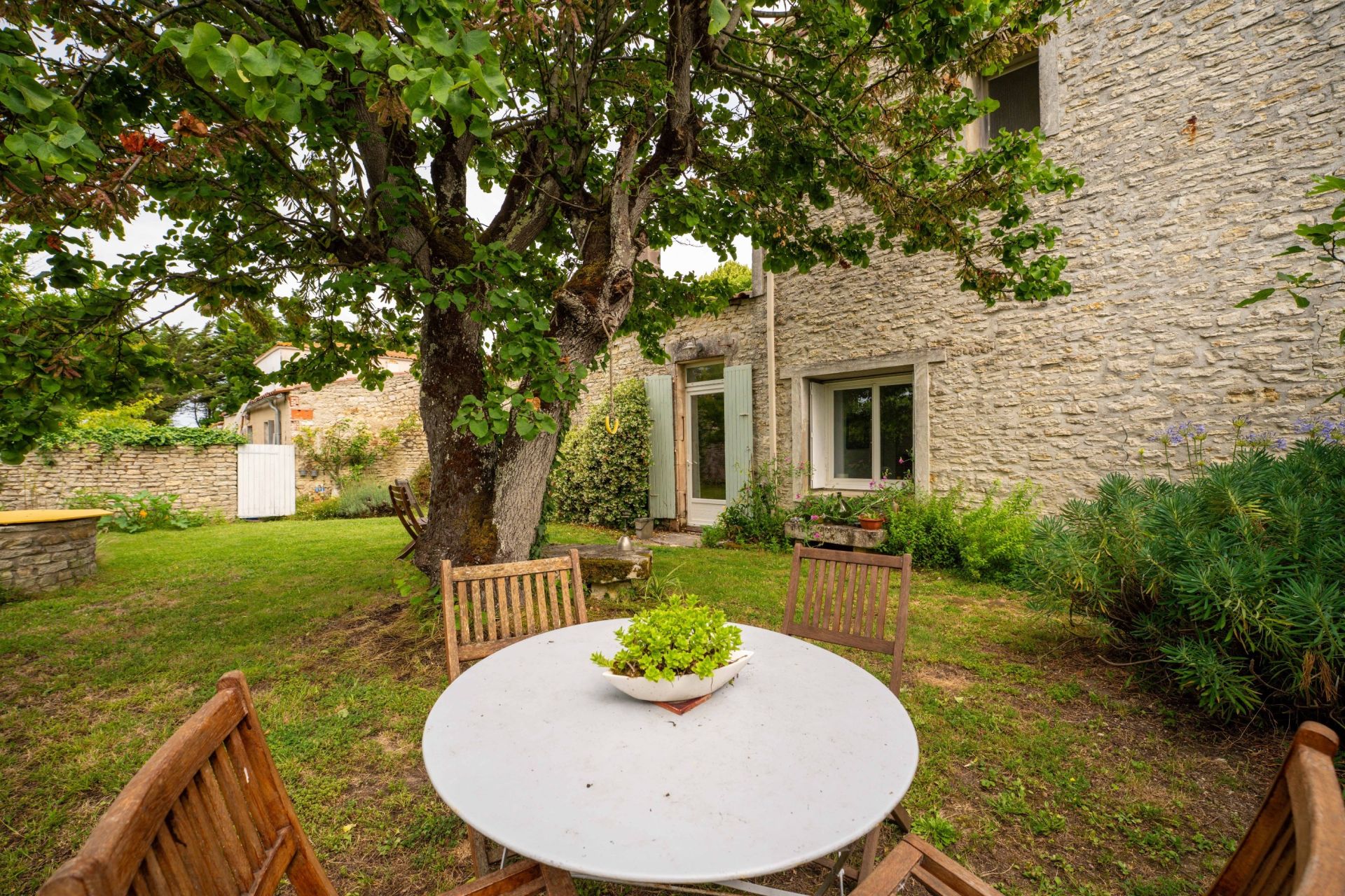 house 8 Rooms for sale on ST PIERRE D OLERON (17310)