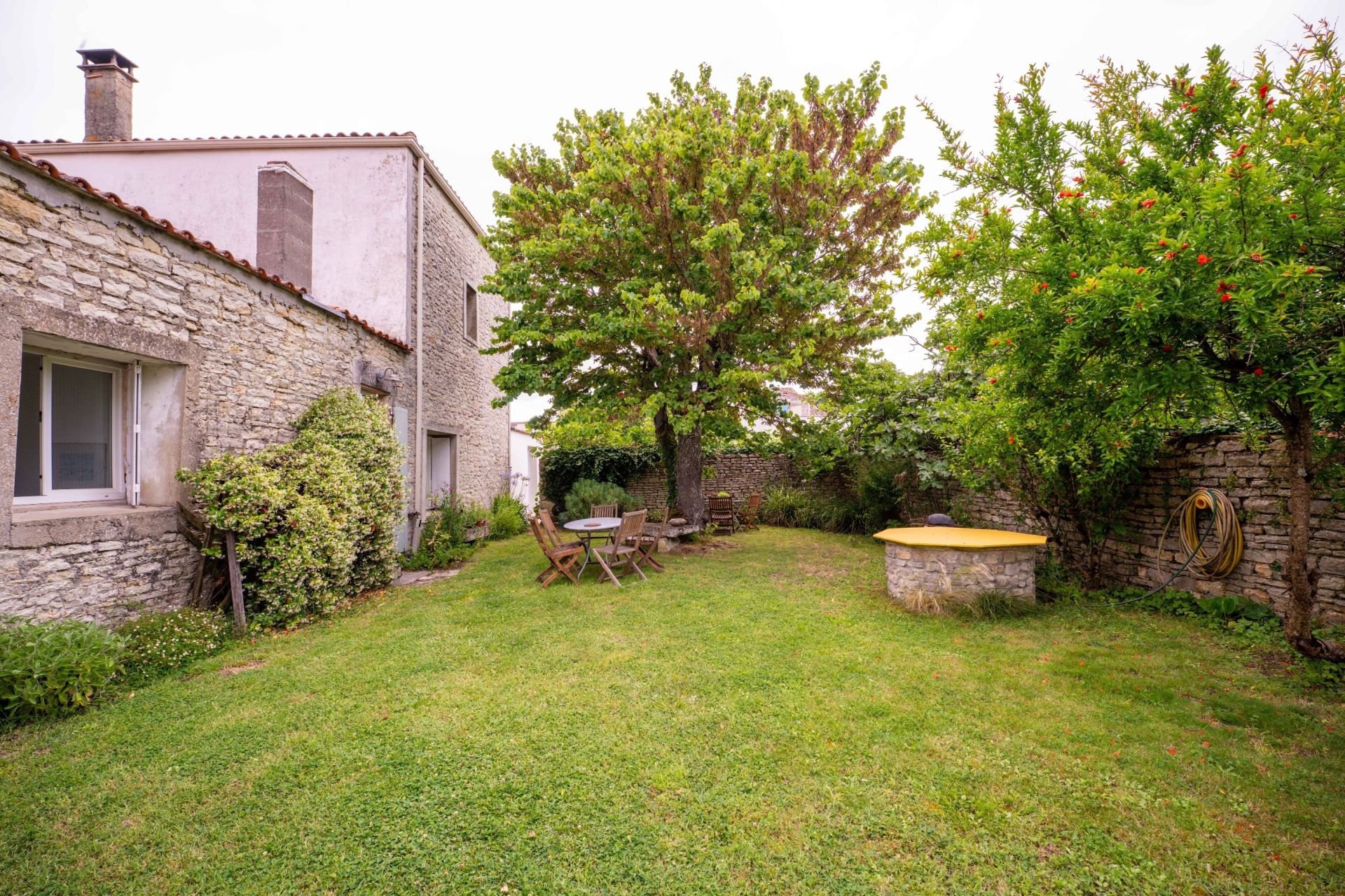 house 8 Rooms for sale on ST PIERRE D OLERON (17310)