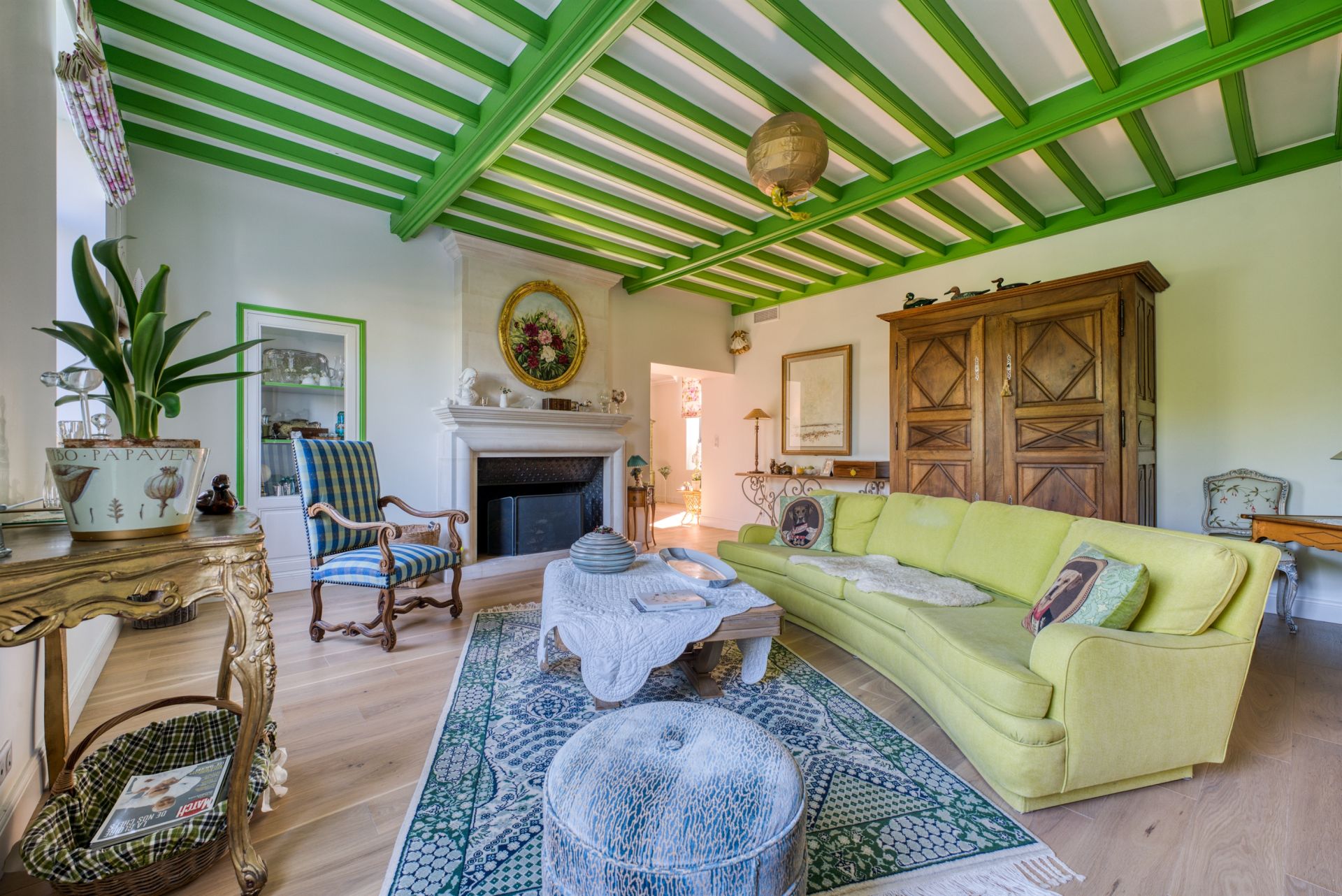 maison bourgeoise 11 Pièces en vente sur BRIE SOUS MORTAGNE (17120)
