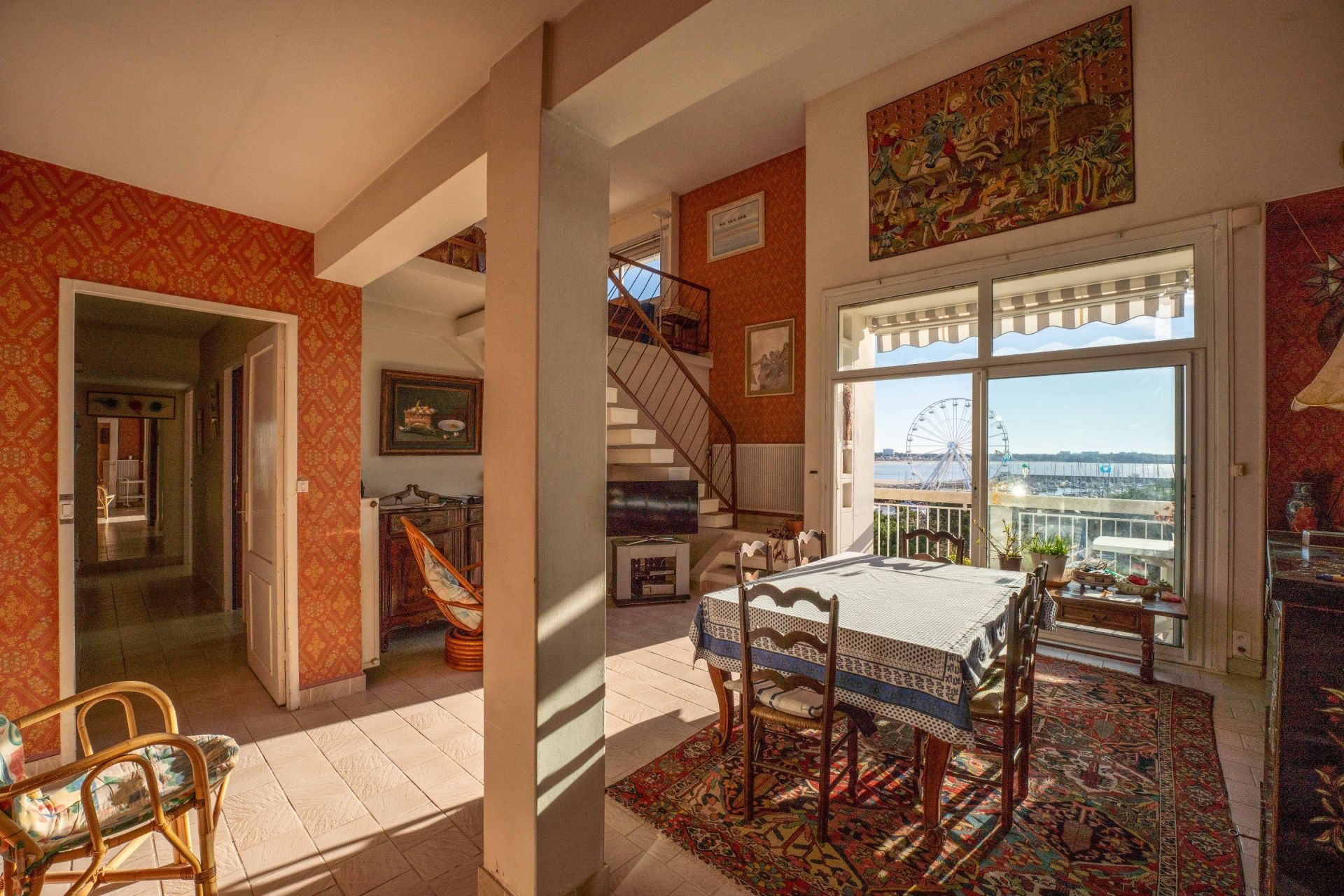 apartment 7 Rooms for sale on ROYAN (17200)