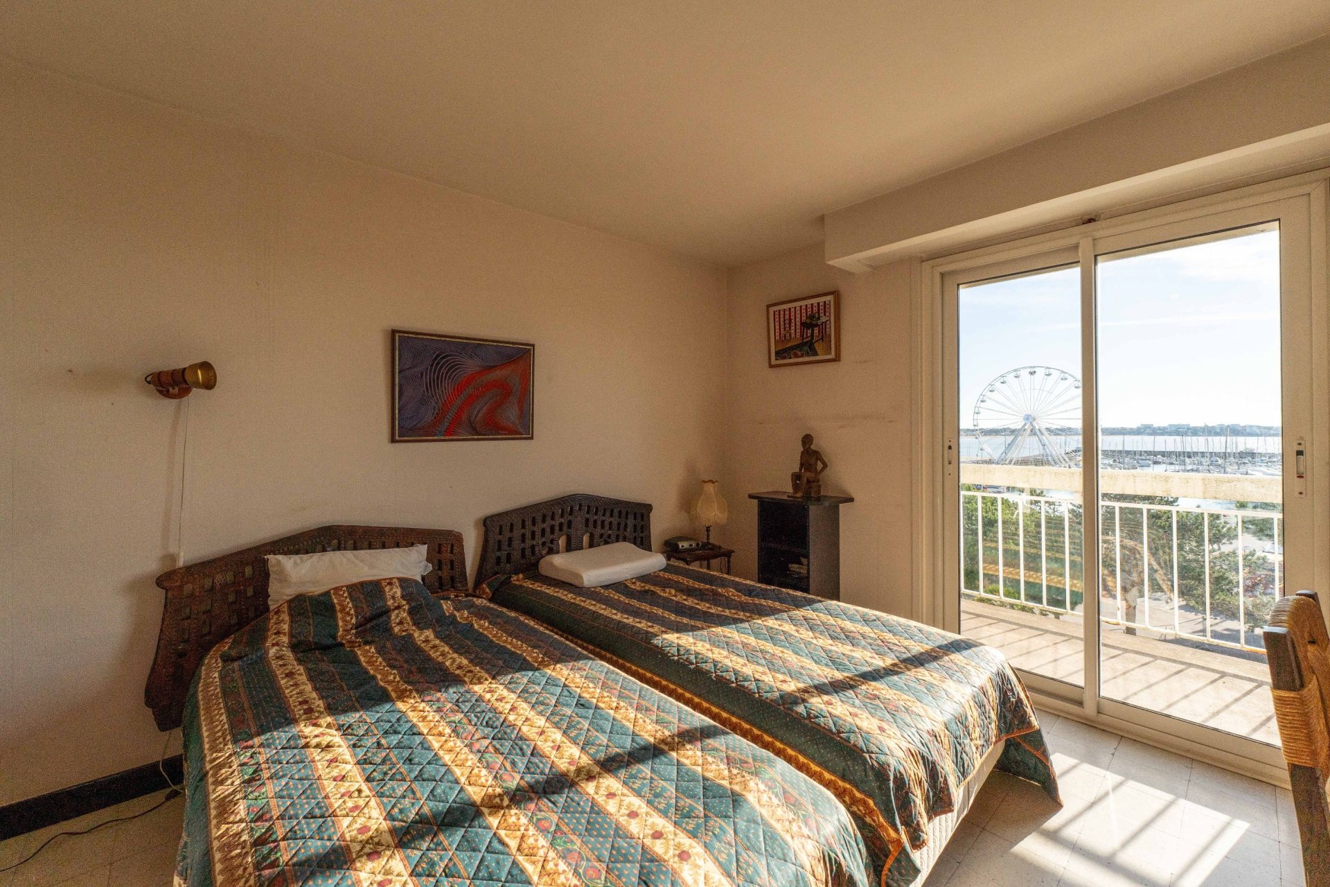 apartment 7 Rooms for sale on ROYAN (17200)