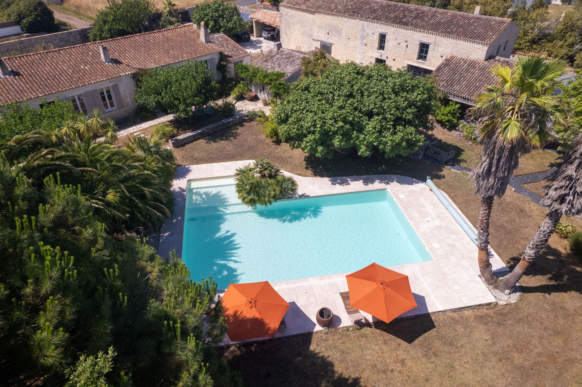 house 12 Rooms for sale on ST PIERRE D OLERON (17310)