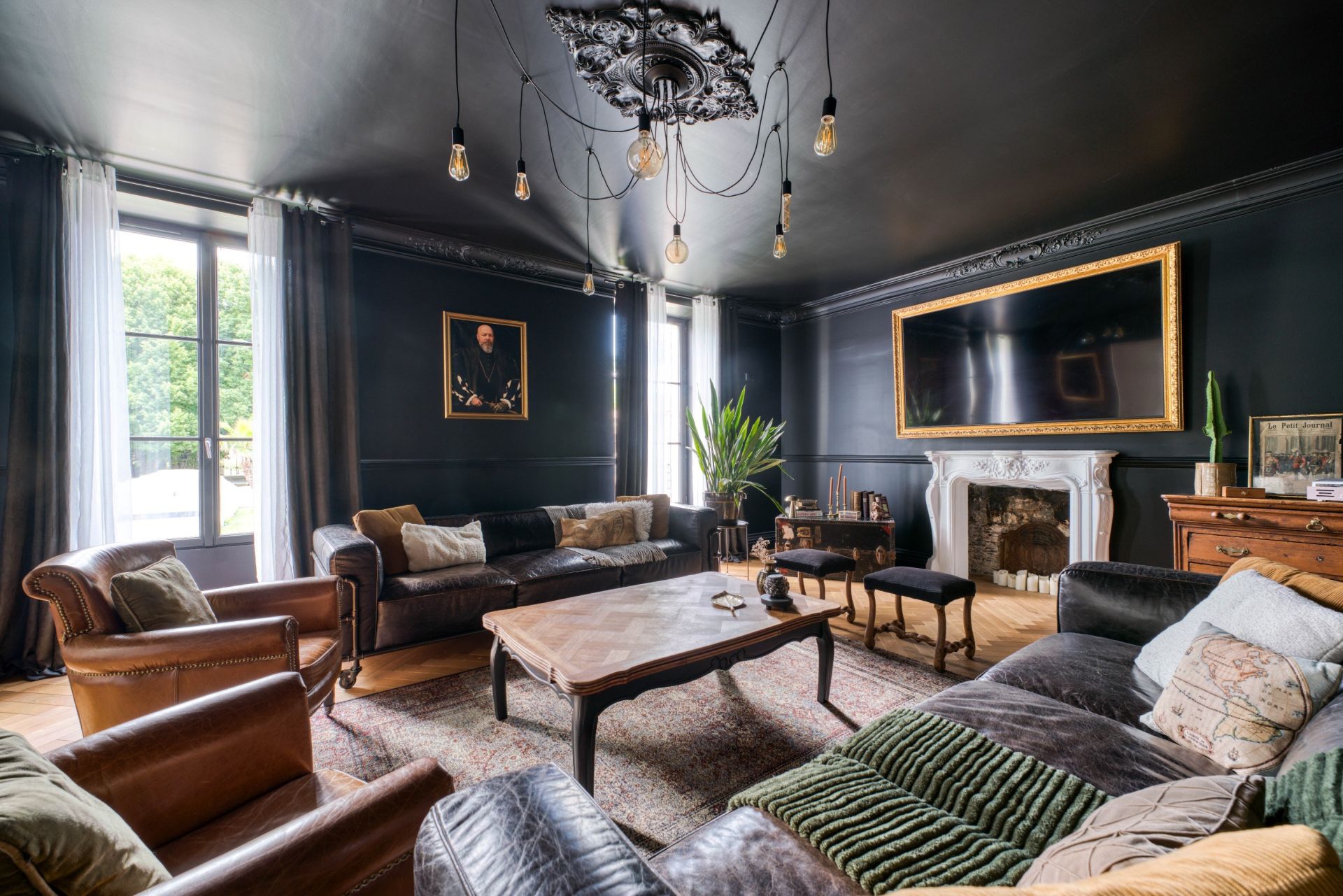 château 23 Pièces en vente sur ST JULIEN DE L ESCAP (17400)