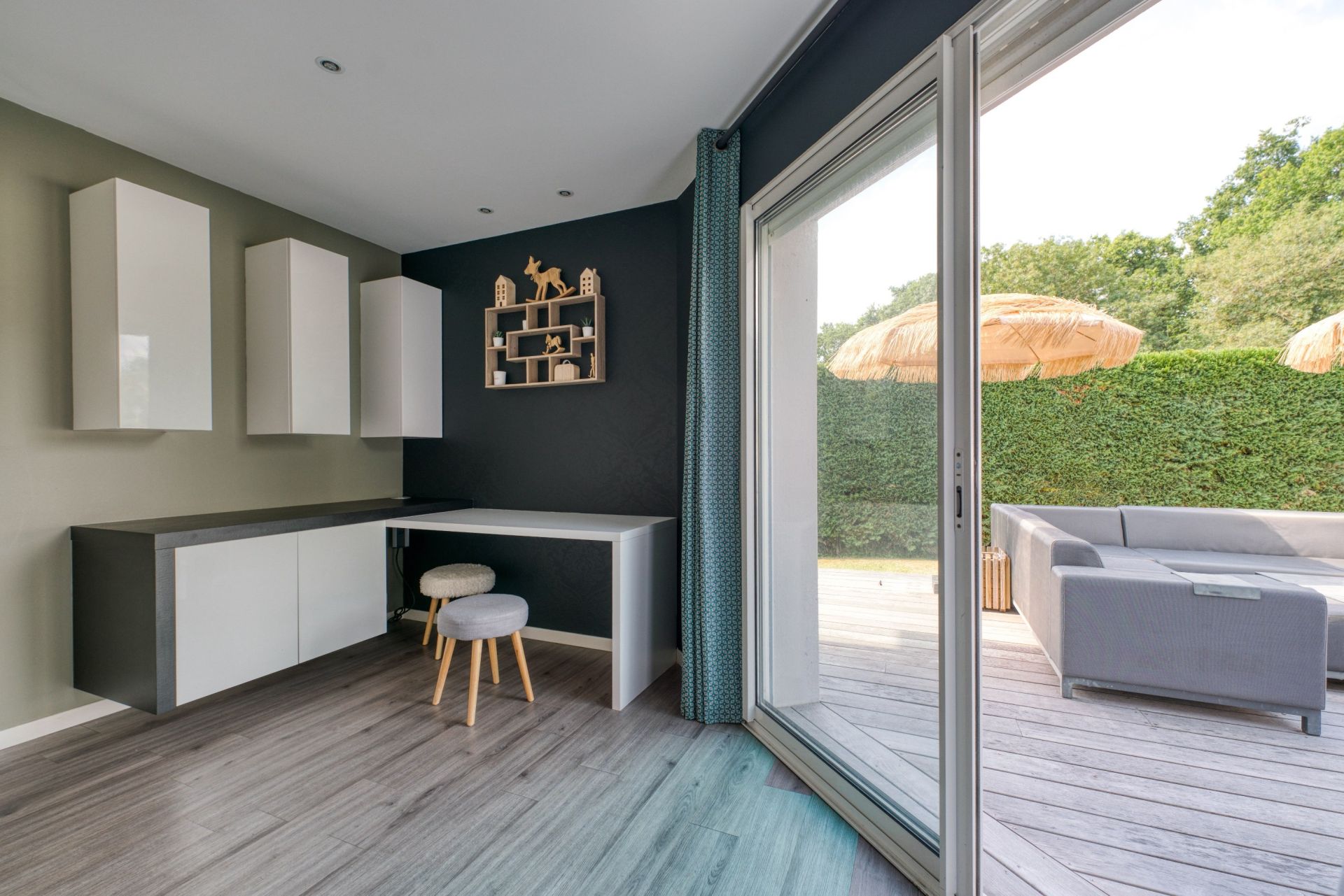 house 10 Rooms for sale on ROYAN (17200)