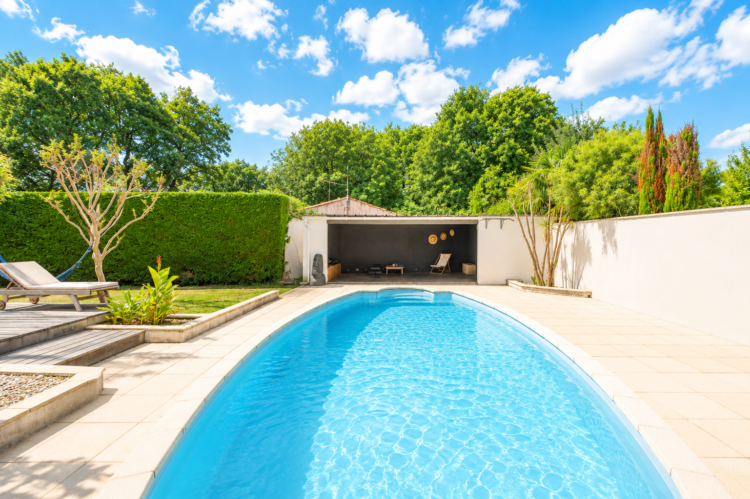 house 10 Rooms for sale on ROYAN (17200)