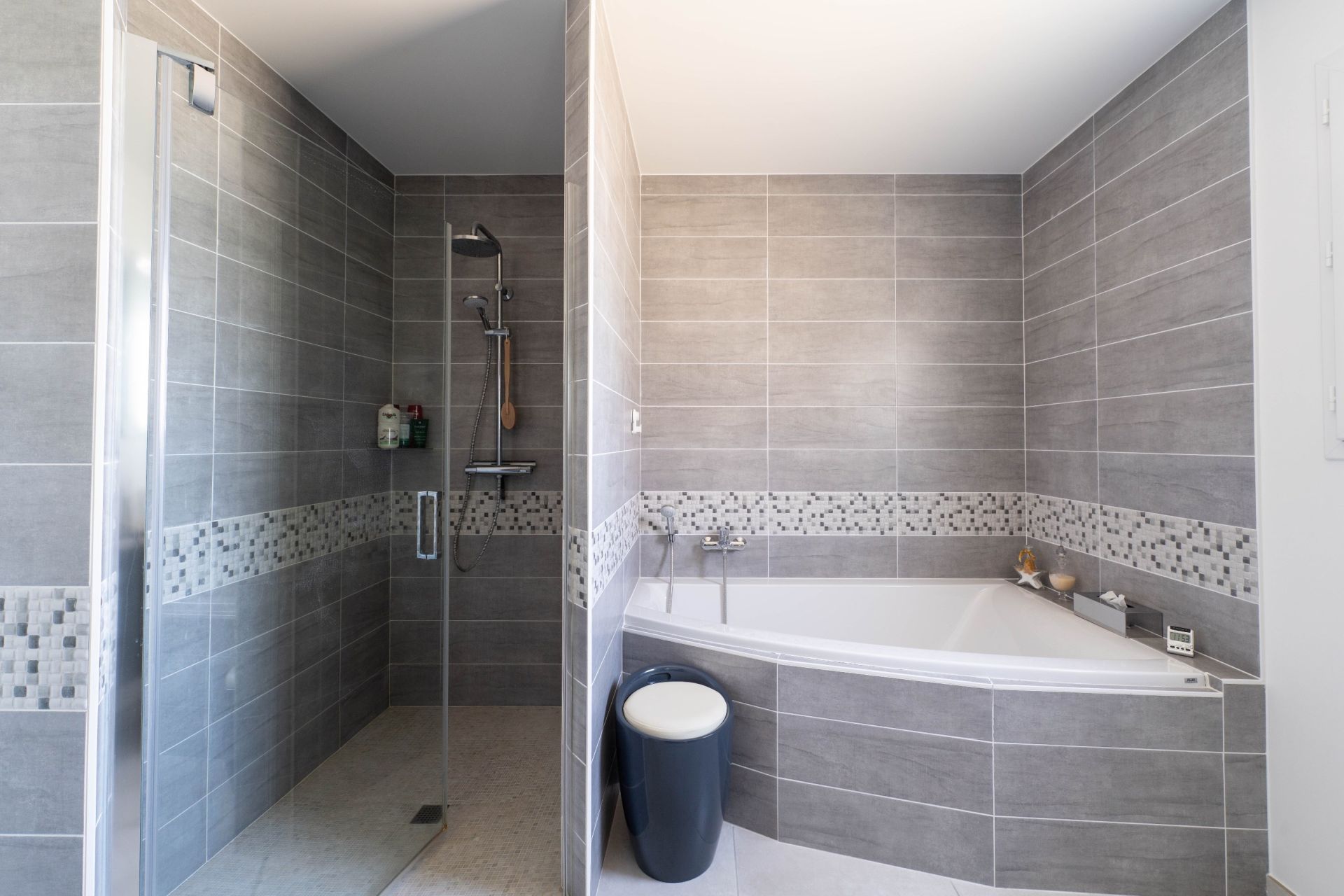 maison contemporaine 5 Pièces en vente sur ST BRICE (16100)