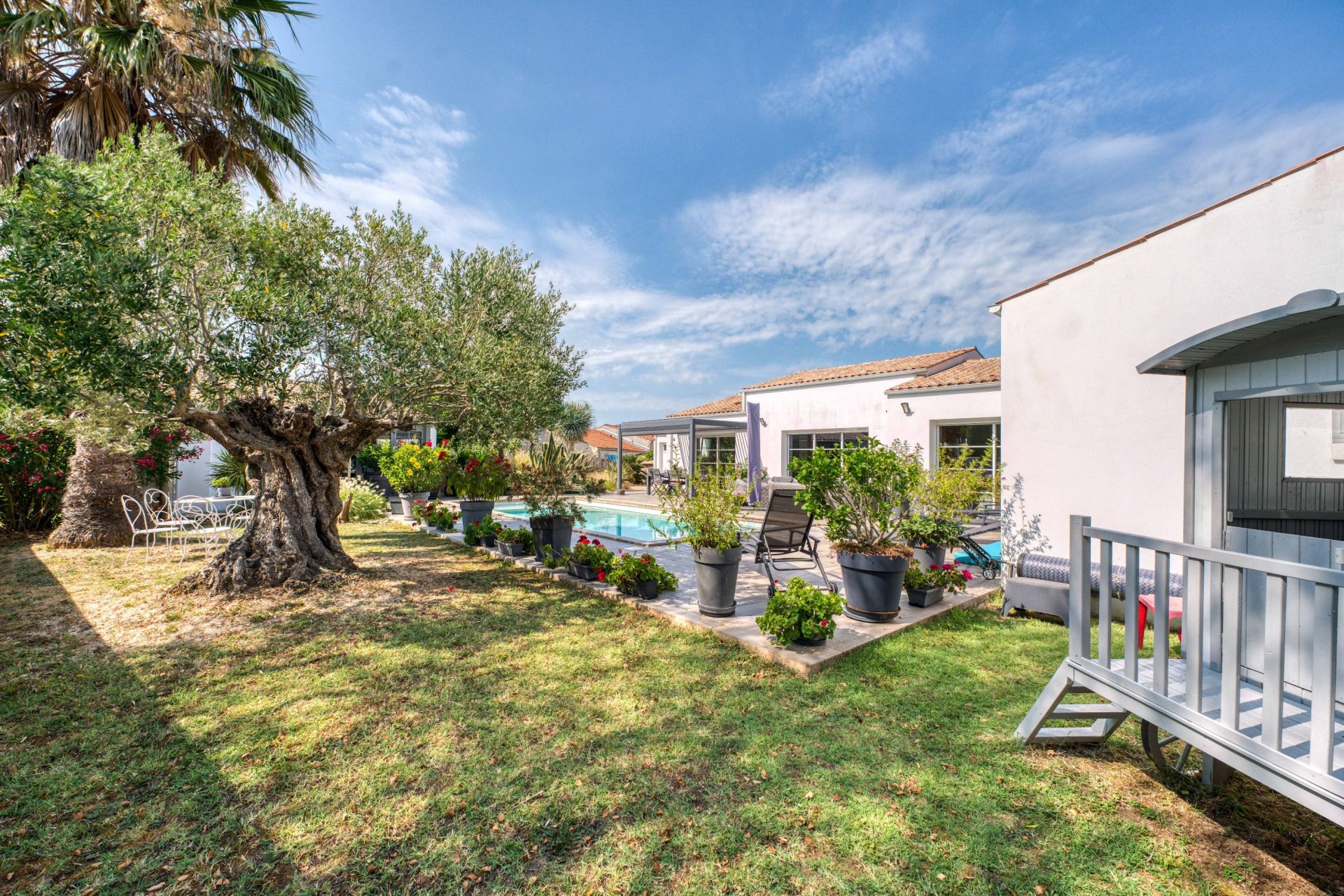 house 5 Rooms for sale on LE GRAND VILLAGE PLAGE (17370)