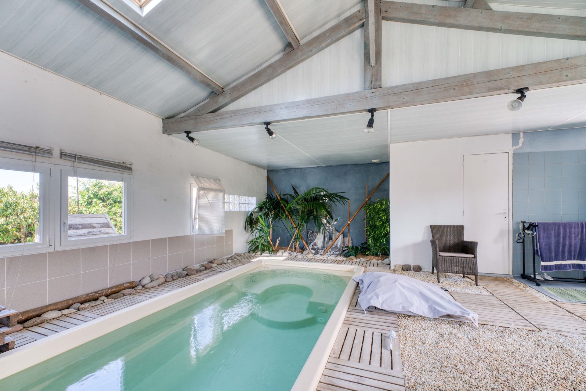 house 7 Rooms for sale on BOURCEFRANC LE CHAPUS (17560)