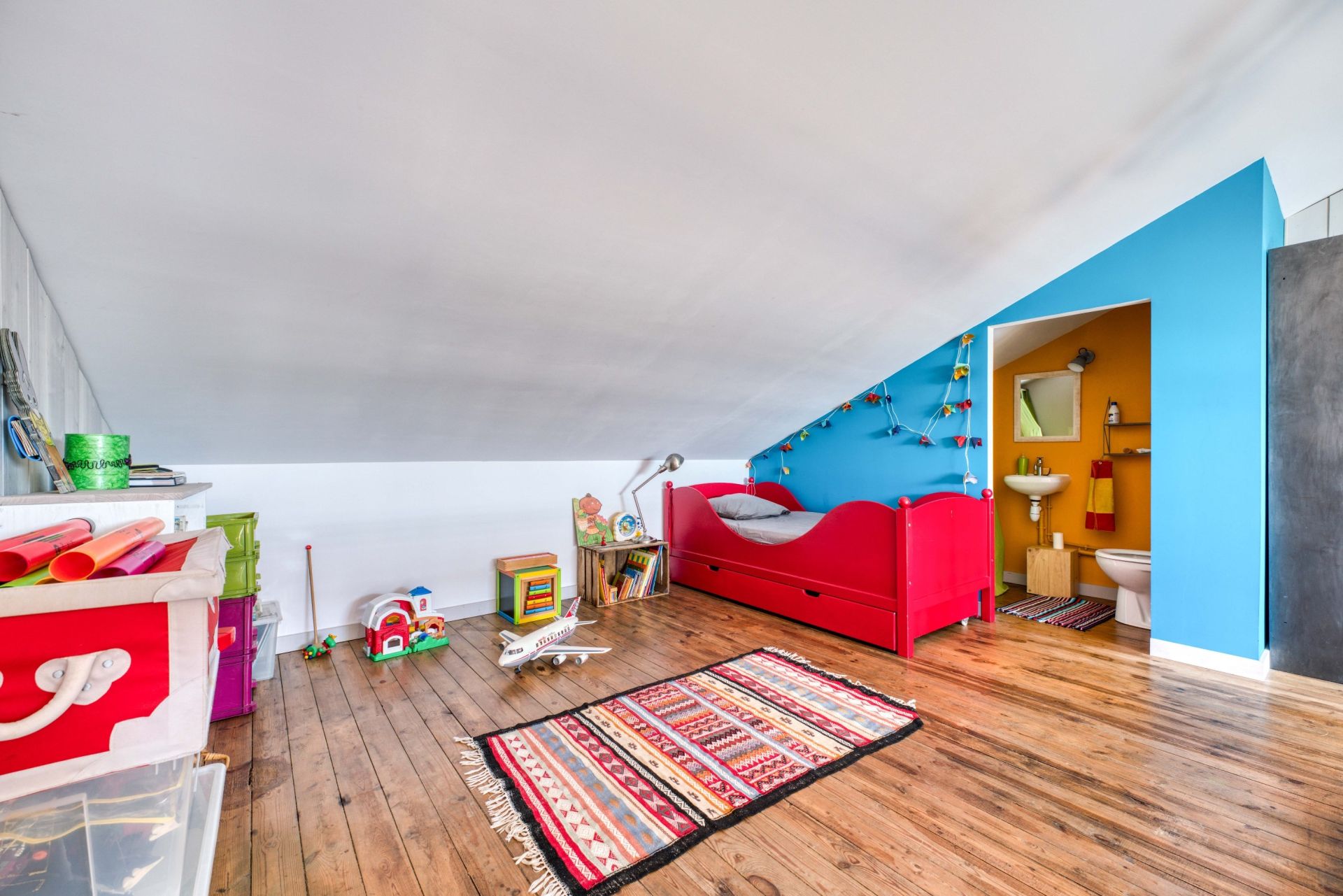 house 7 Rooms for sale on BOURCEFRANC LE CHAPUS (17560)