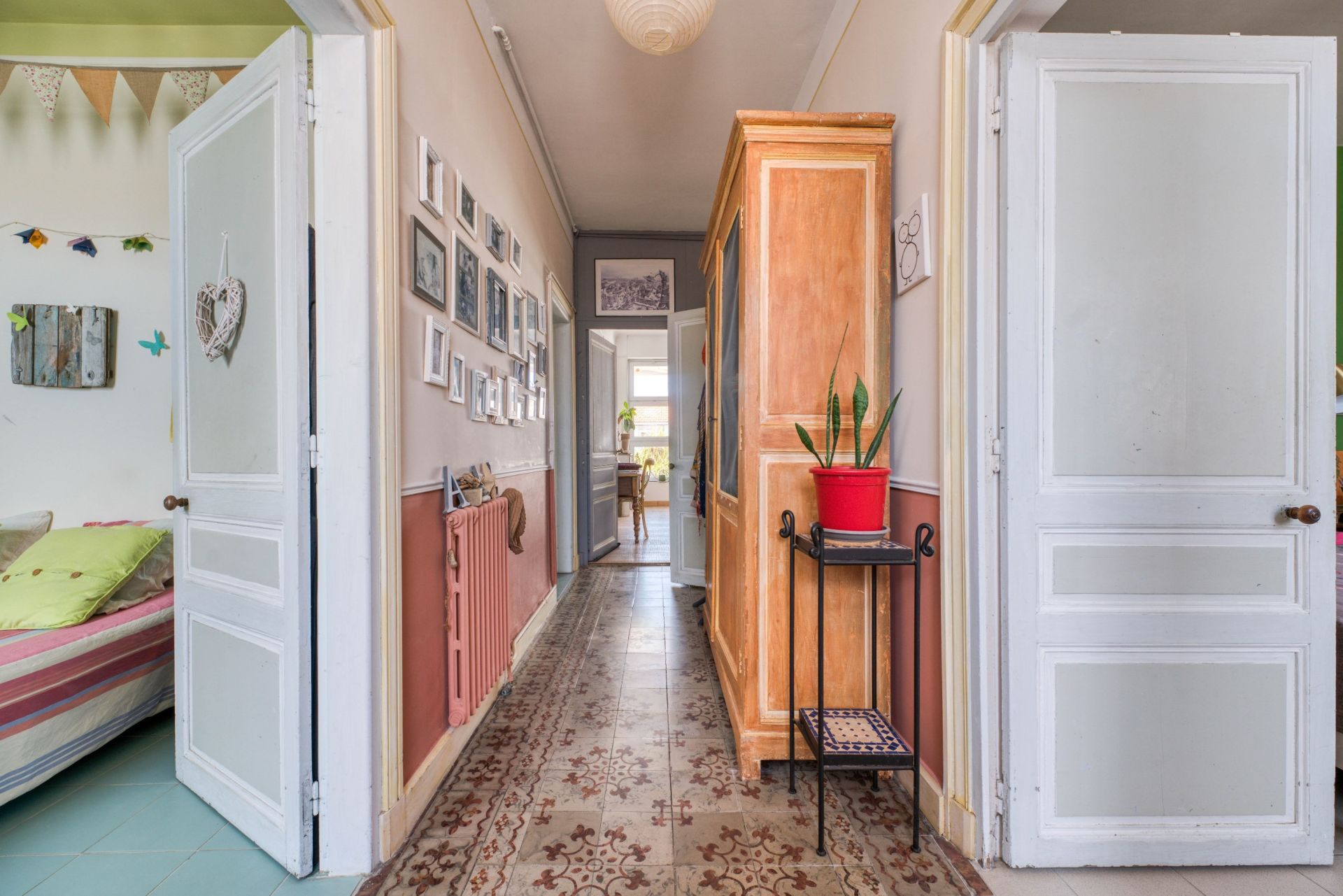 house 7 Rooms for sale on BOURCEFRANC LE CHAPUS (17560)
