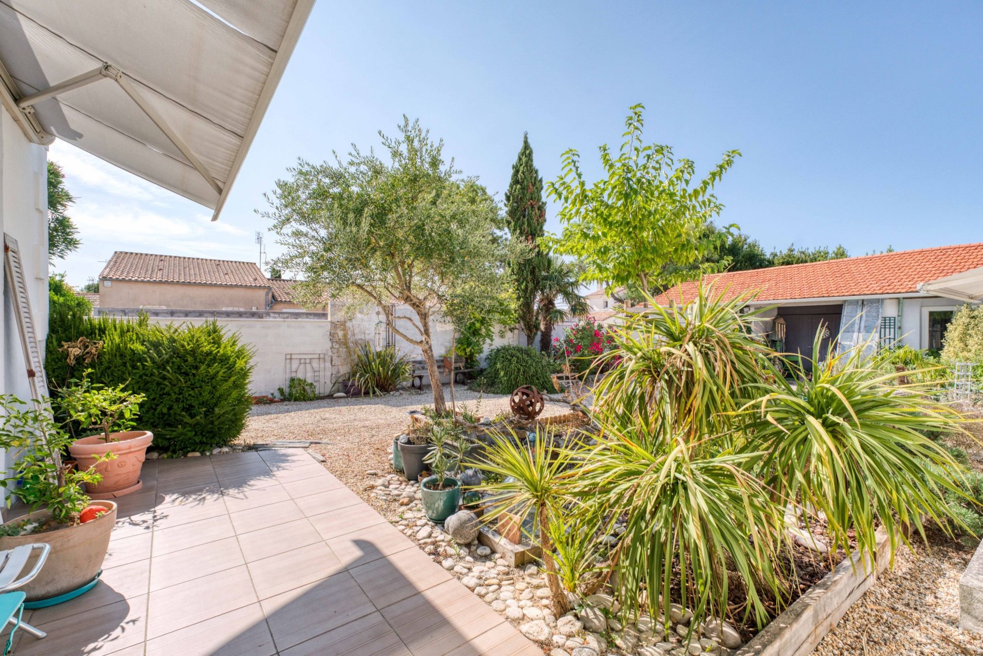 house 7 Rooms for sale on BOURCEFRANC LE CHAPUS (17560)