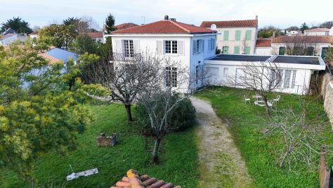 Vente Maison Saint-Pierre-d'Oléron 9&nbsp;Pièces 189&nbsp;m²