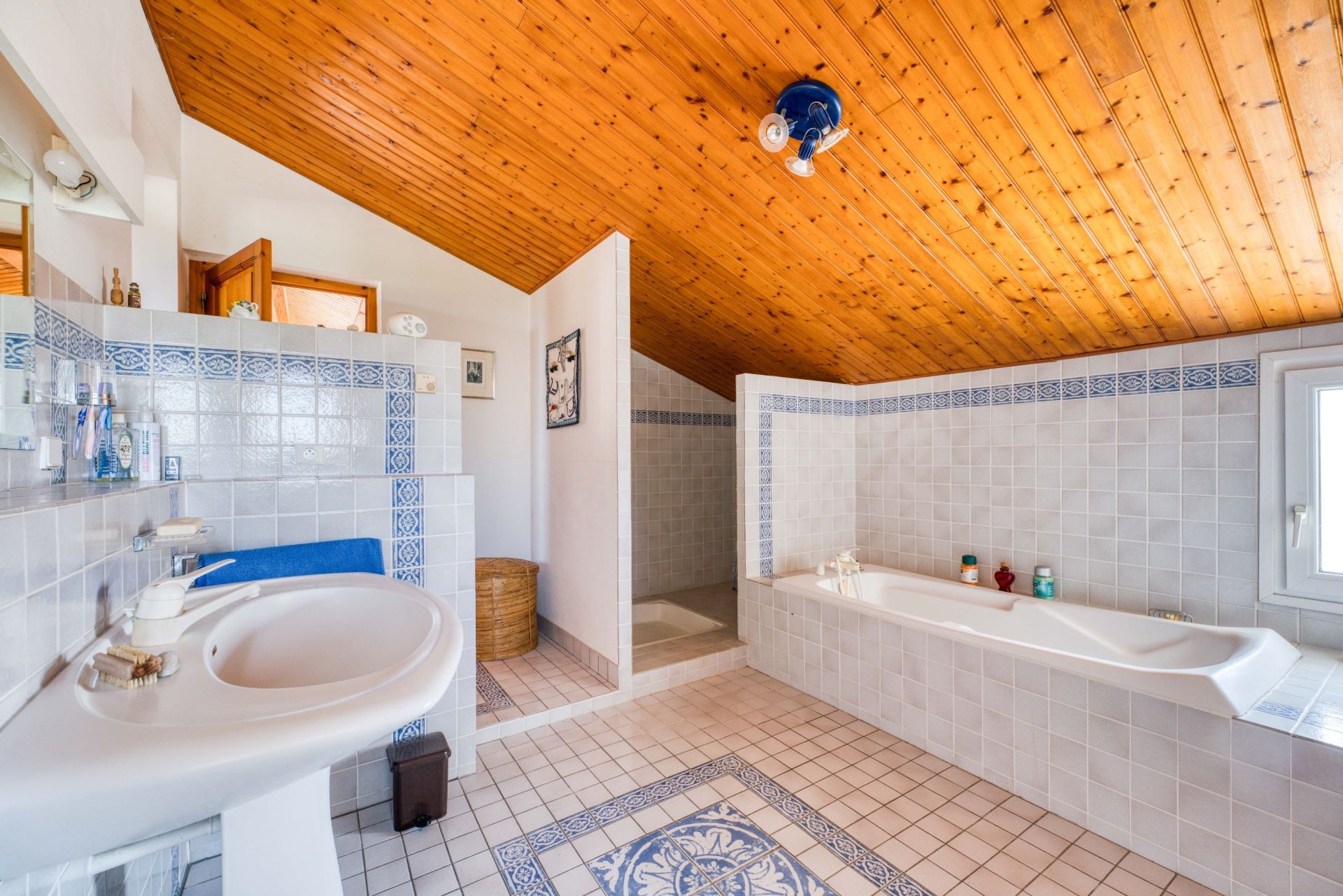 maison 10 Pièces en vente sur ST PIERRE D OLERON (17310)