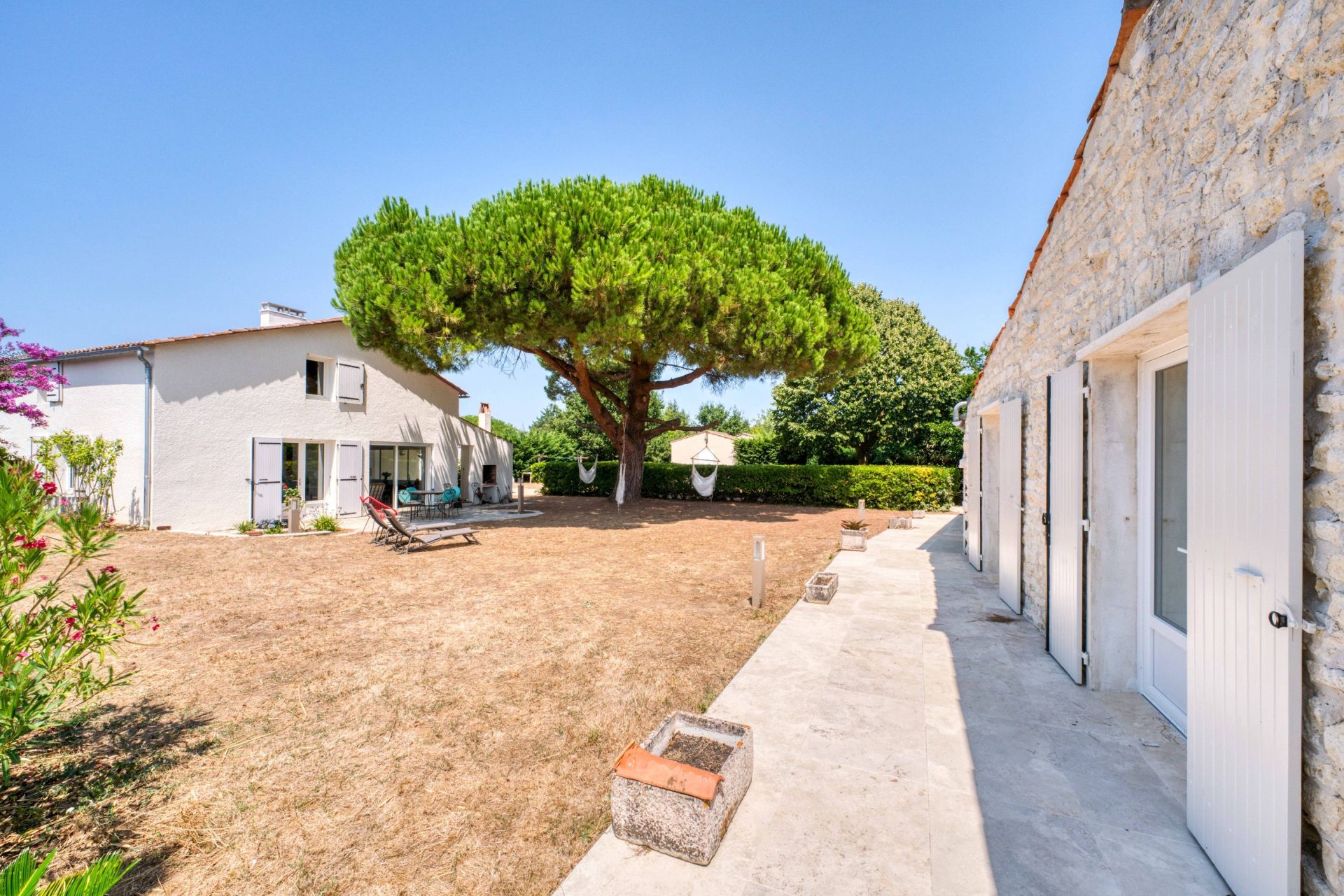 maison 10 Pièces en vente sur ST PIERRE D OLERON (17310)
