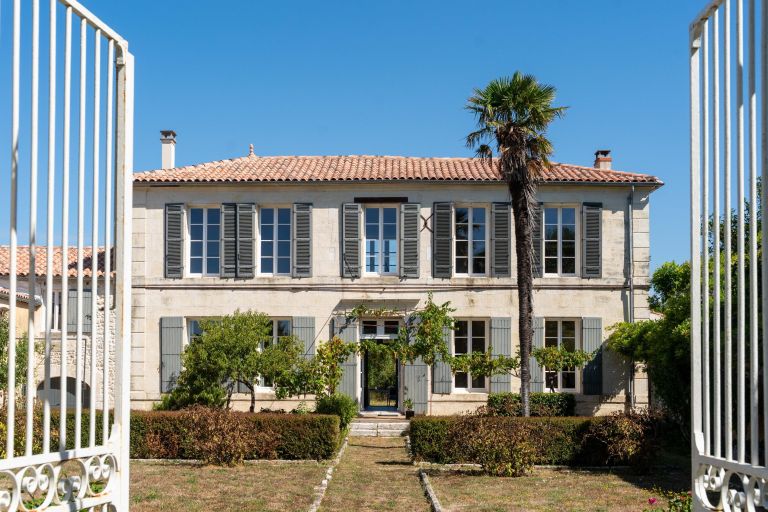 maison de maître 5 Pièces en vente sur CABARIOT (17430)