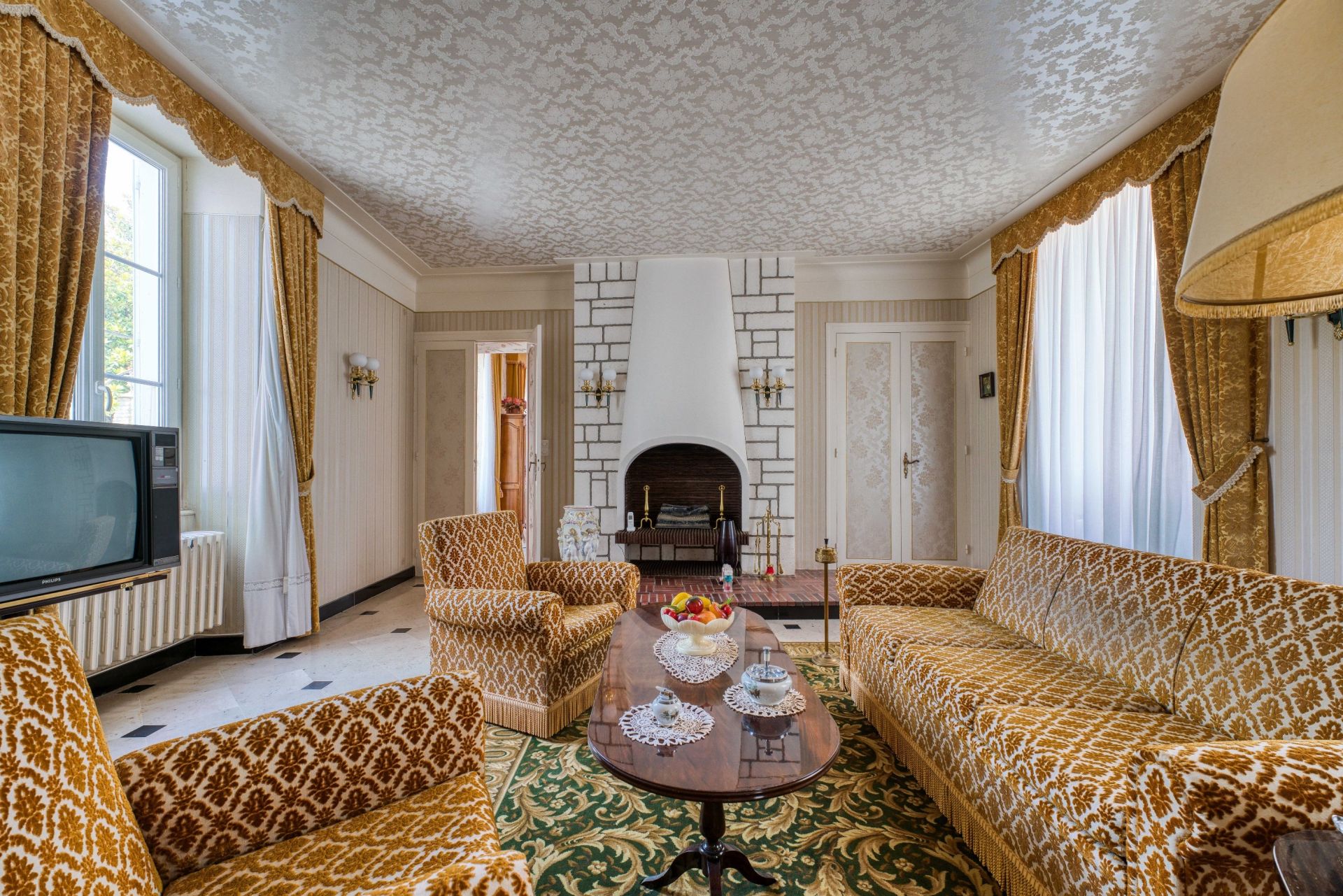 maison 18 Pièces en vente sur LE CHATEAU D OLERON (17480)