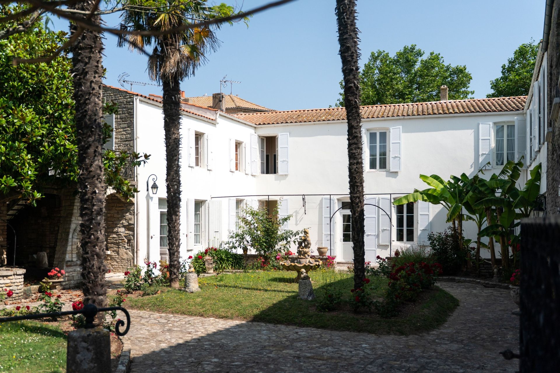 maison 18 Pièces en vente sur LE CHATEAU D OLERON (17480)