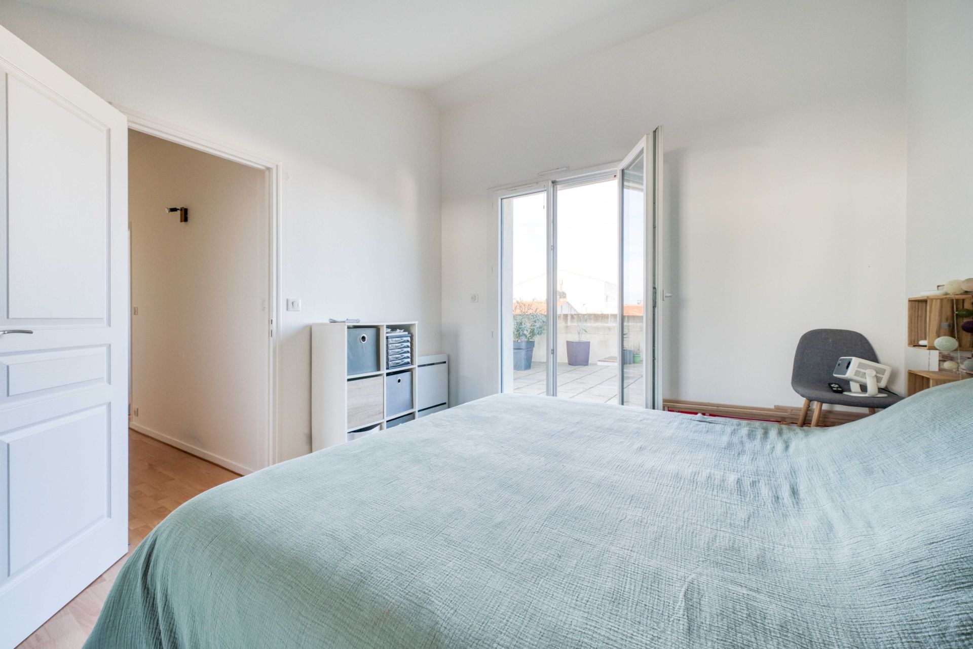 apartment 5 Rooms for sale on ROYAN (17200)