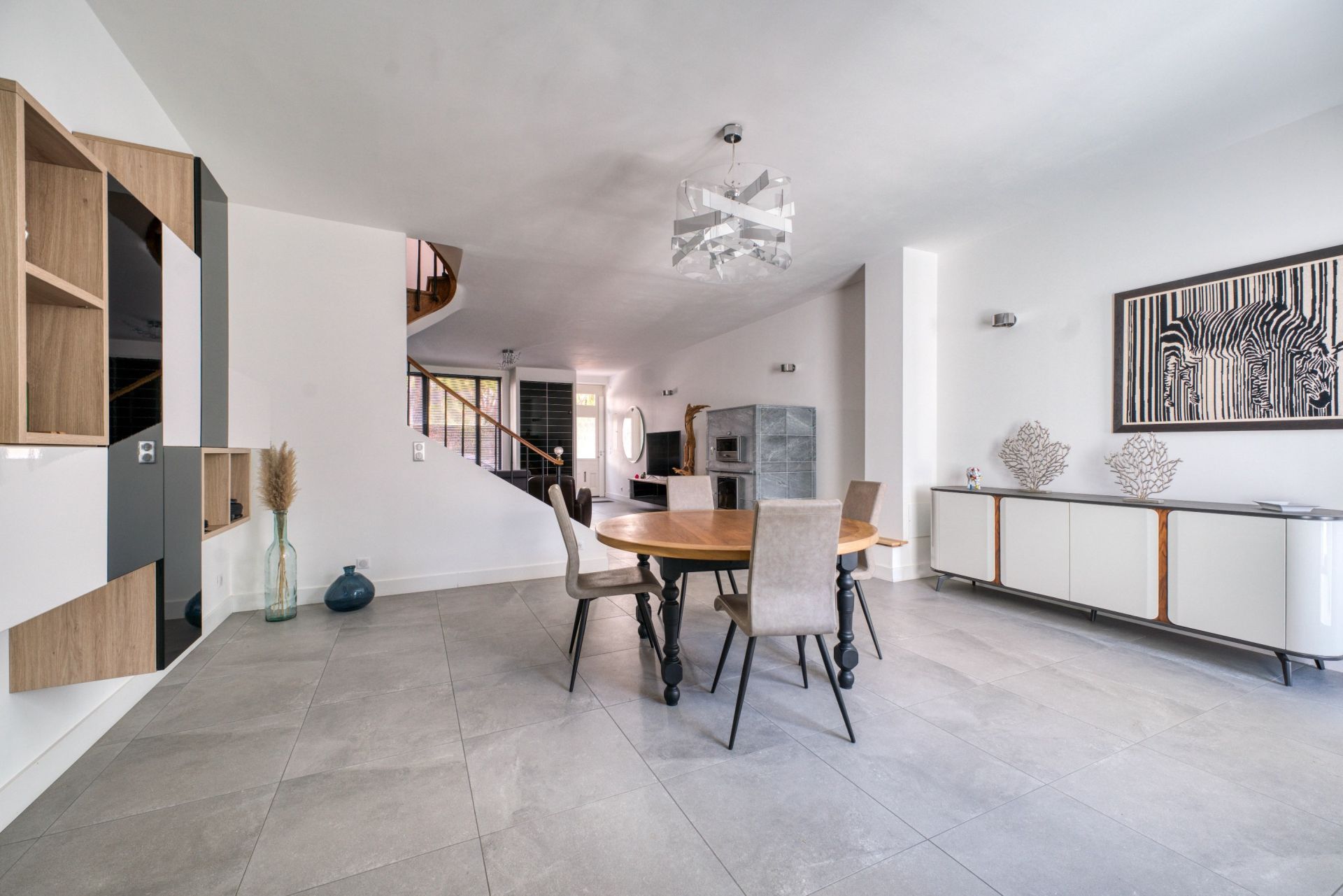 house 6 Rooms for sale on ROYAN (17200)