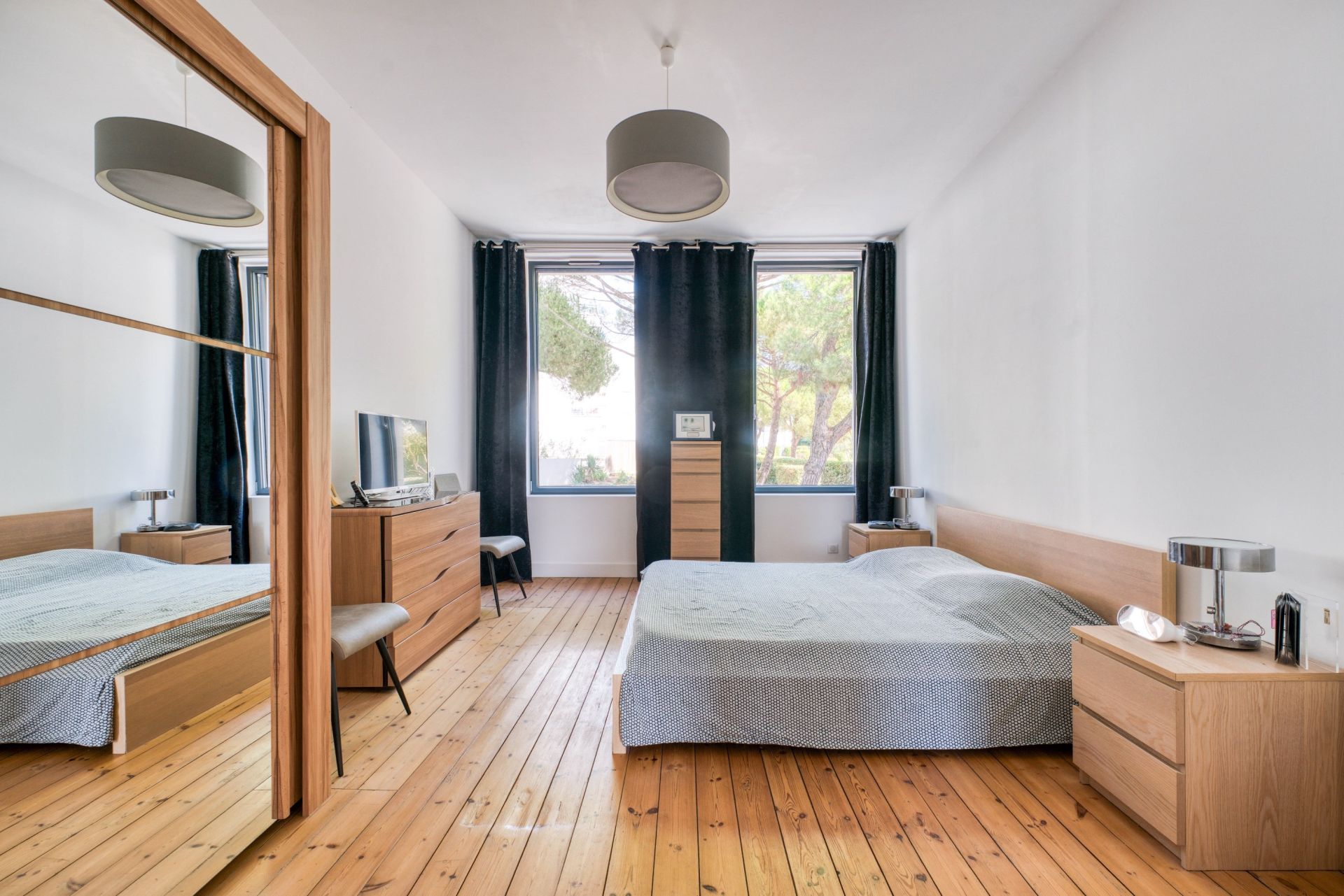 house 6 Rooms for sale on ROYAN (17200)