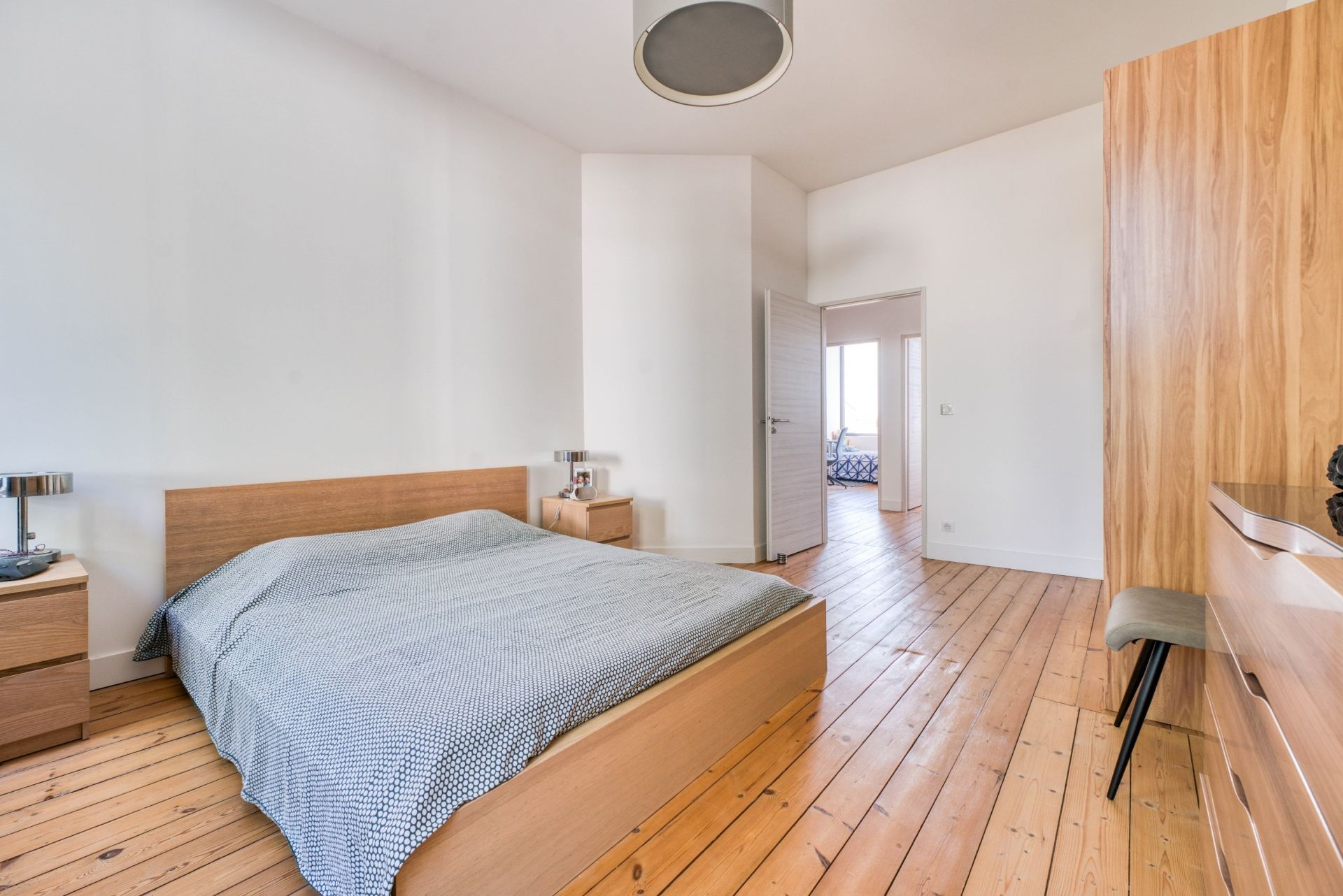 house 6 Rooms for sale on ROYAN (17200)