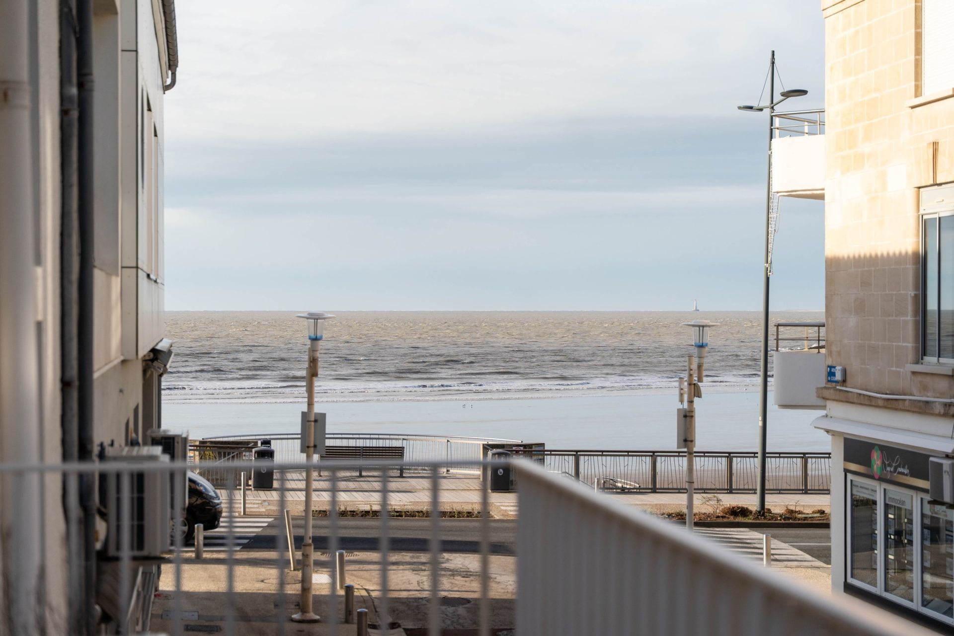 apartment 2 Rooms for sale on ROYAN (17200)