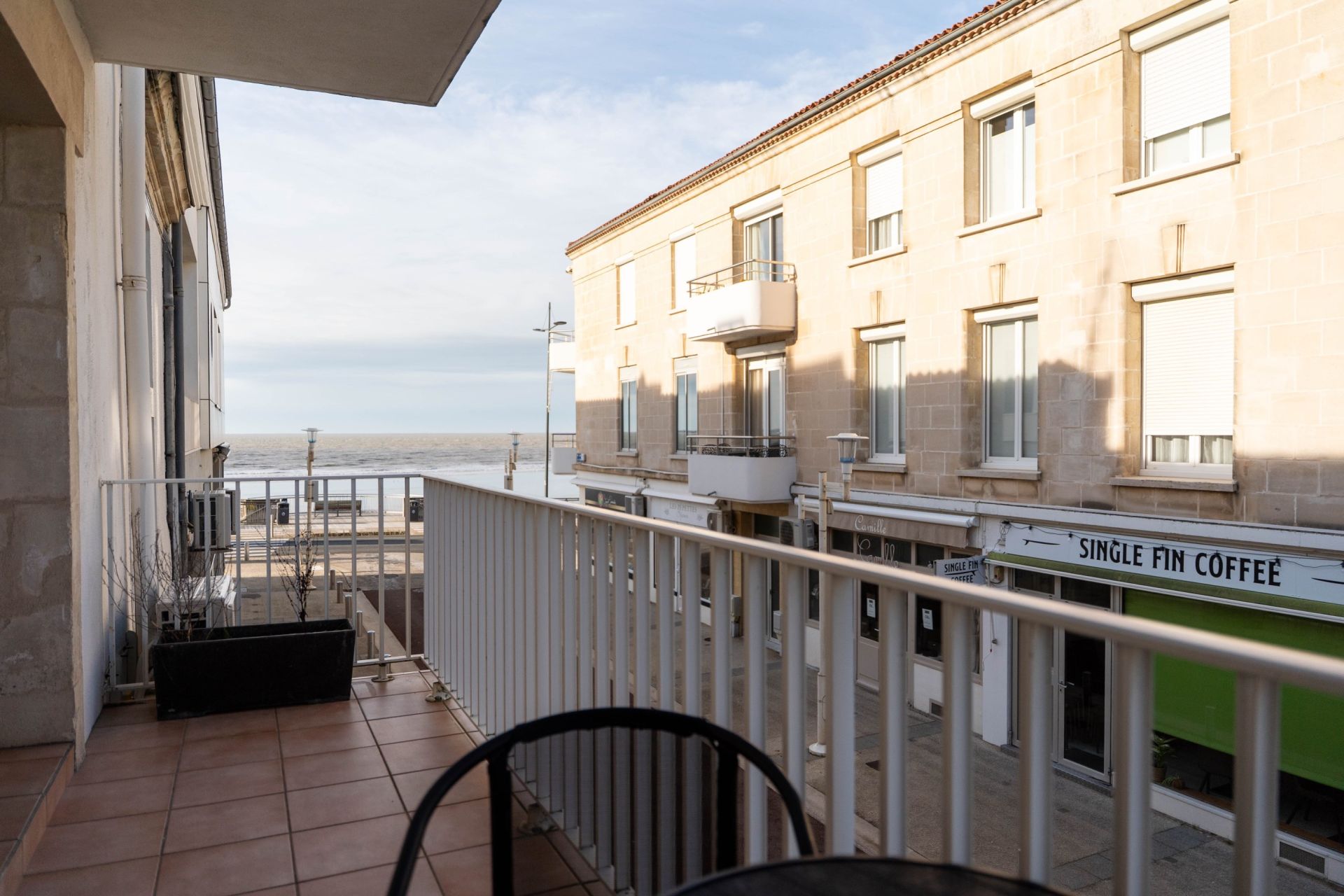 apartment 2 Rooms for sale on ROYAN (17200)