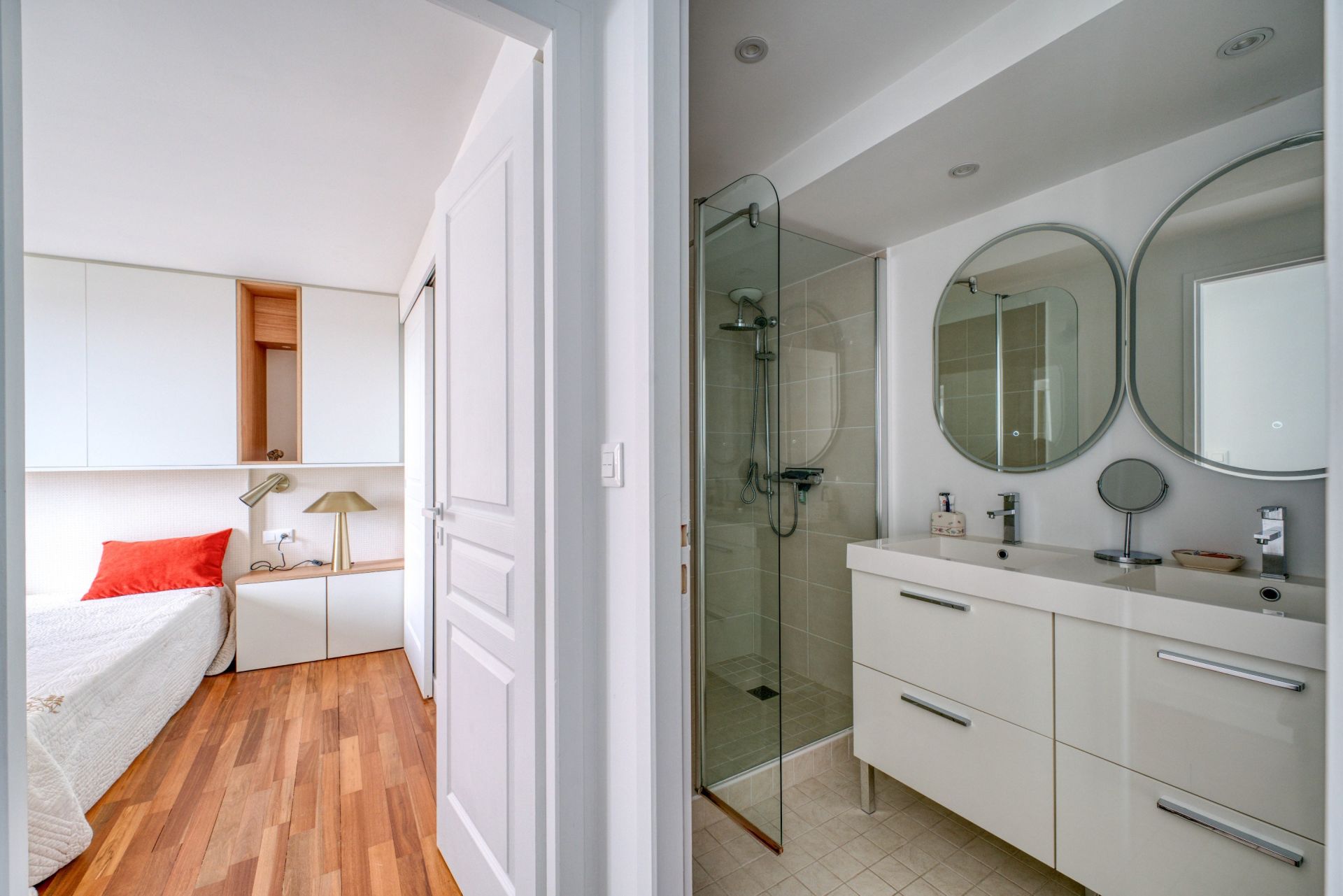 apartment 5 Rooms for sale on ROYAN (17200)