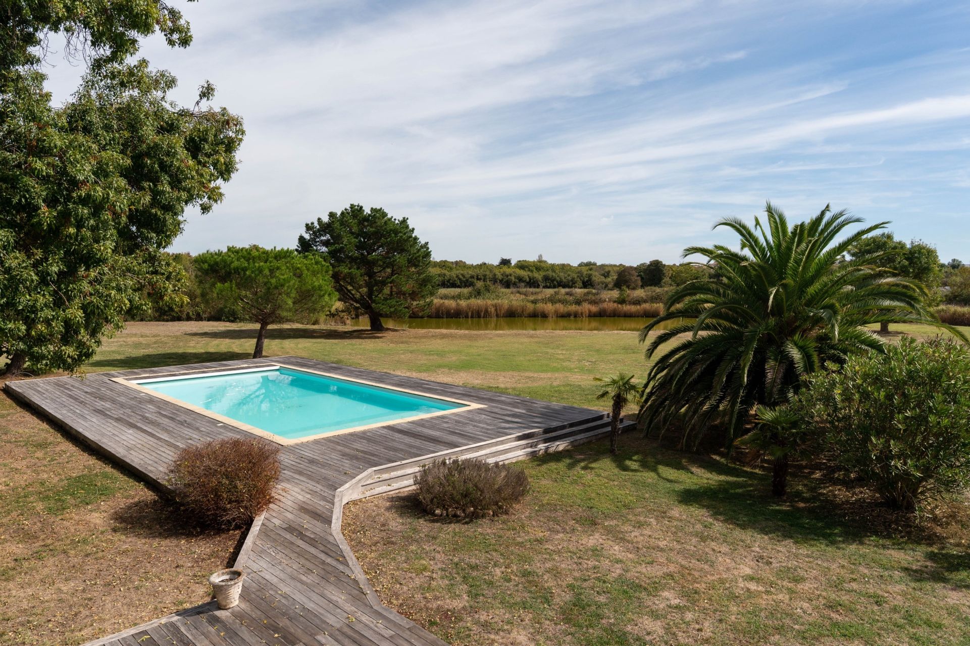 house 7 Rooms for sale on ST GEORGES D OLERON (17190)