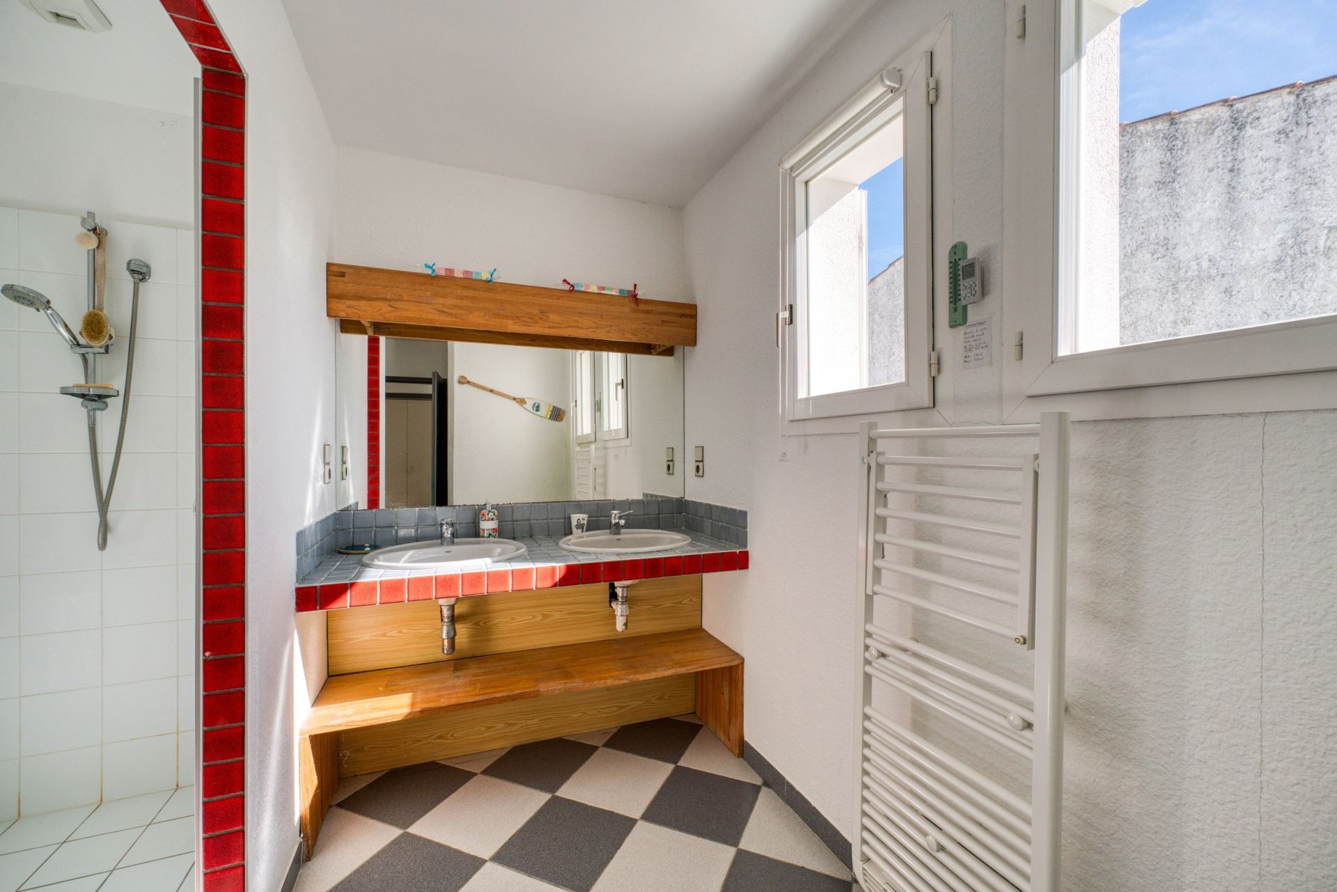 house 5 Rooms for sale on LA BREE LES BAINS (17840)